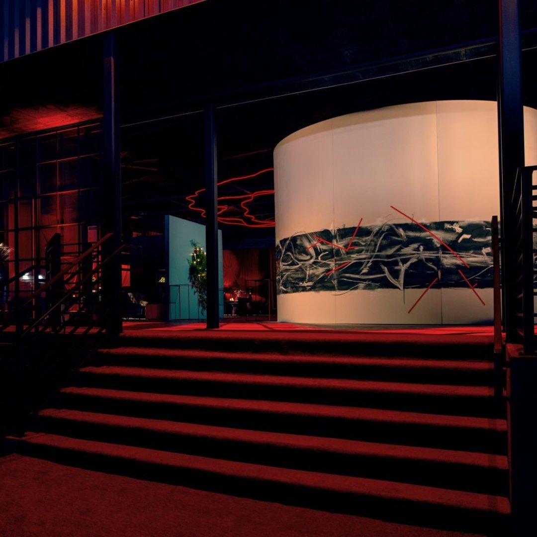 ✨ FROM THE VAULT ✨

This event had SOOO much good stuff, we are going to concentrate on three key custom elements -- collaborative art entry,  custom fabricated LED ceiling installation, and one of a kind wallpaper for the bar installation. Art, desi