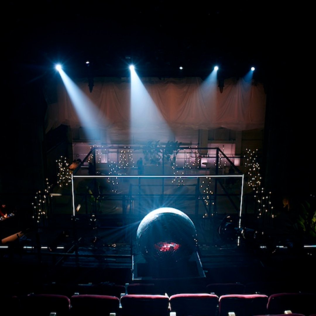 ✨ FROM THE VAULT ✨

All summer long, we&rsquo;re bringing you a series we&rsquo;re calling FROM THE VAULT &mdash; a look back at some of our favorite event installs. 

Next up is a project that features one of our favorite lighting tricks and custom 