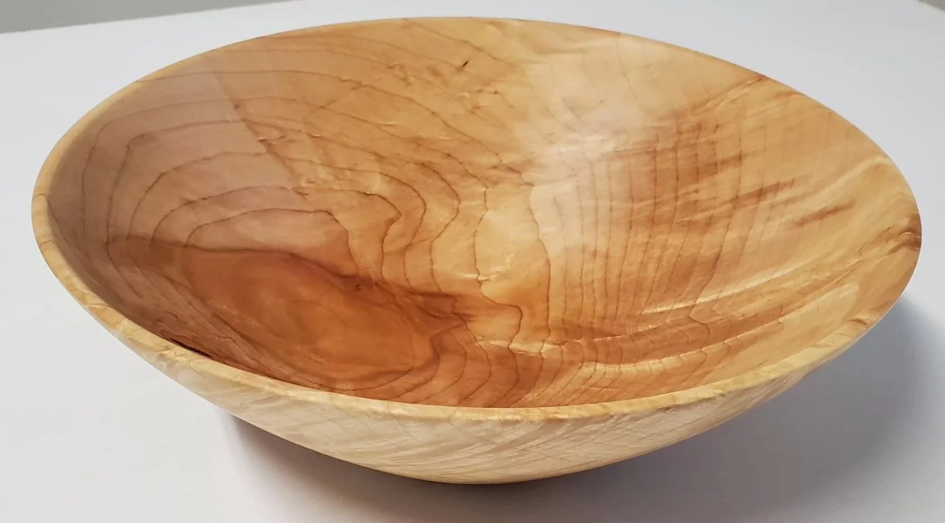 Maple salad bowl