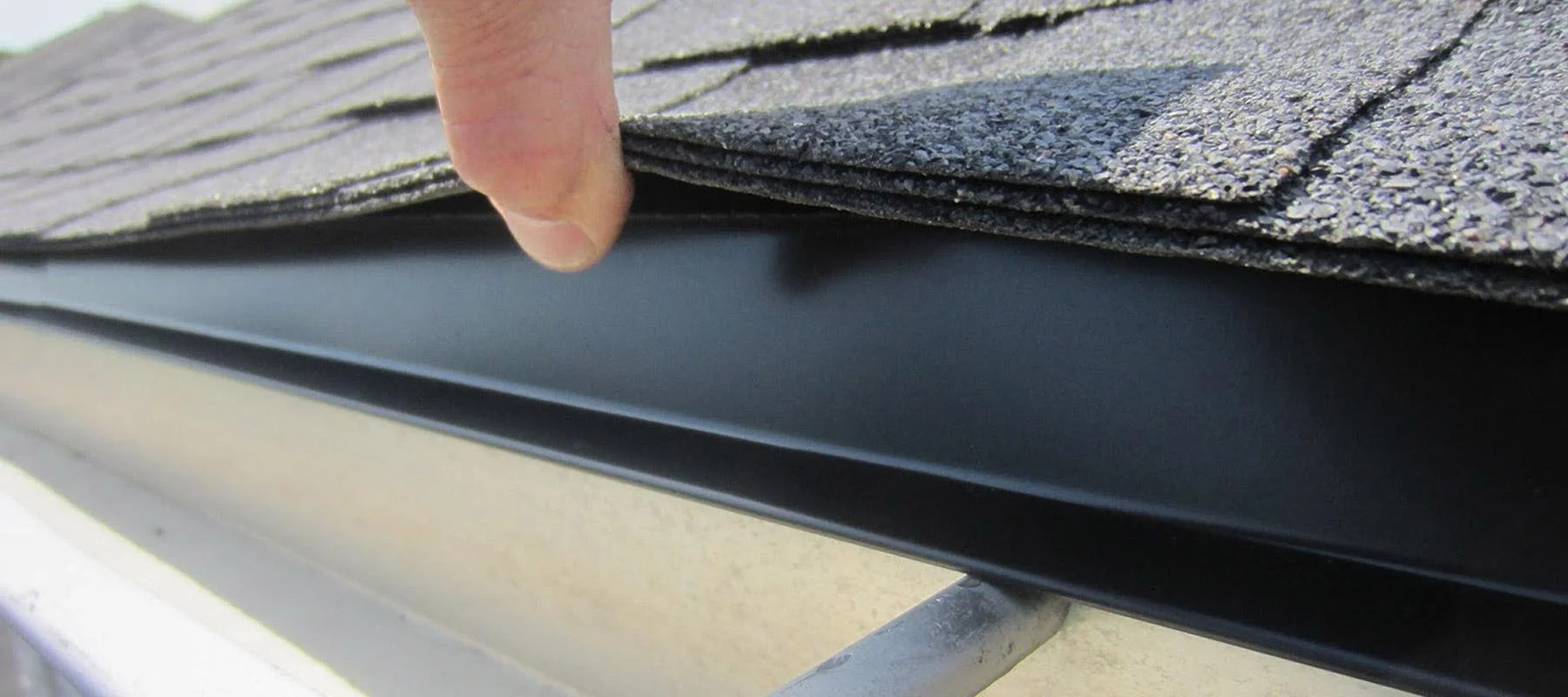 Why Roof Problems Often Start at the Edges, Not the Middle