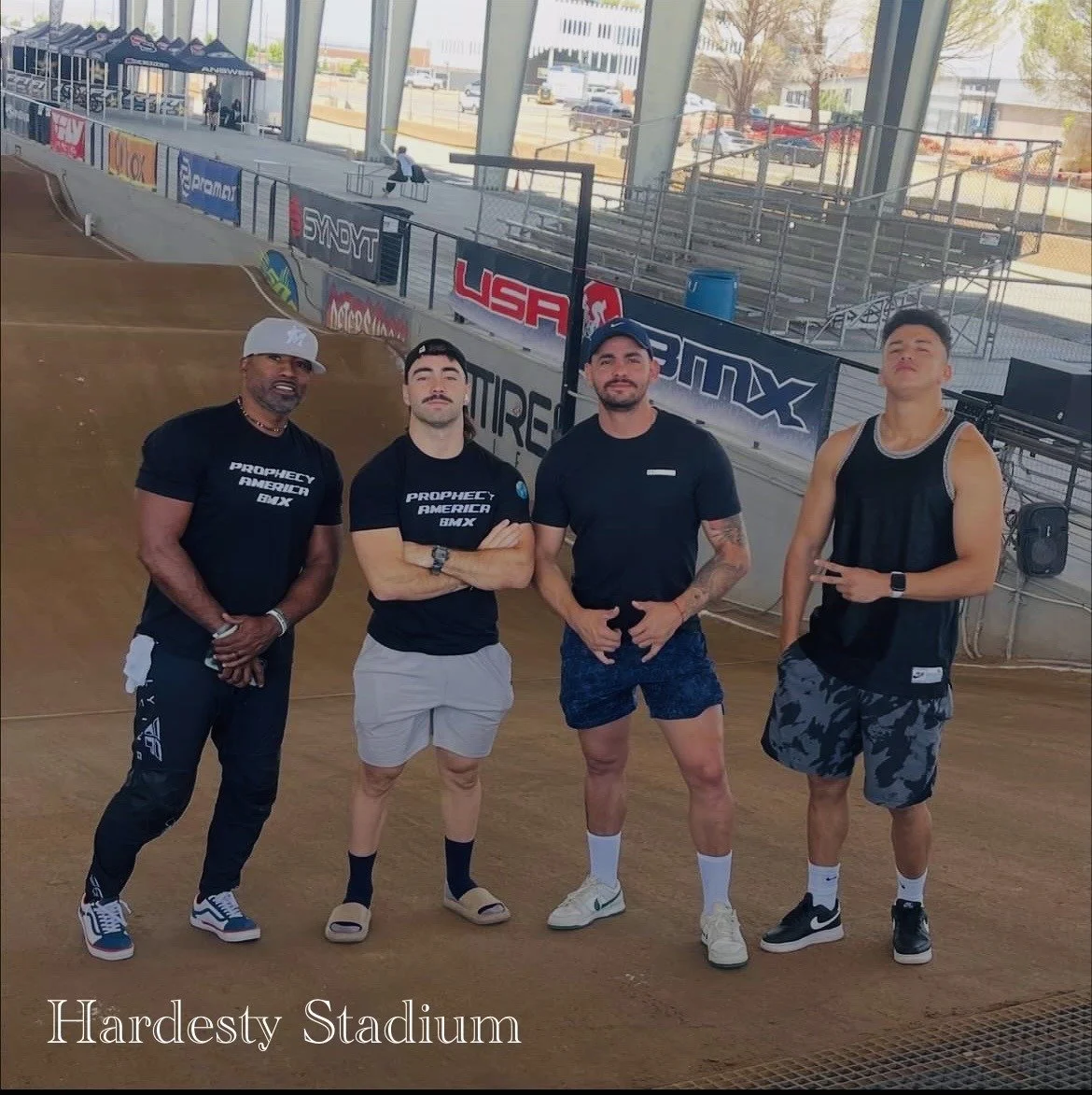 69bed56f96bd5_hard at work .jpg