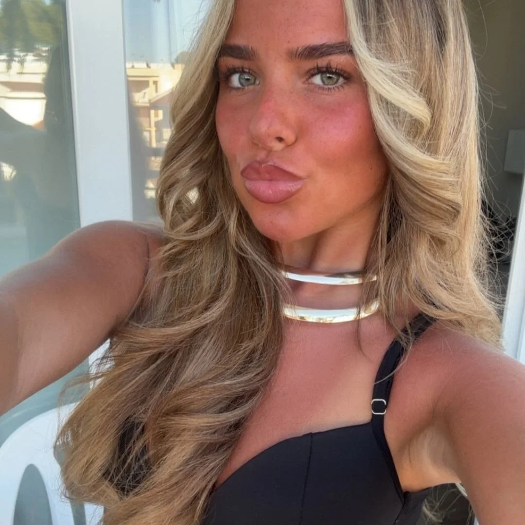 @sophiewatsxn