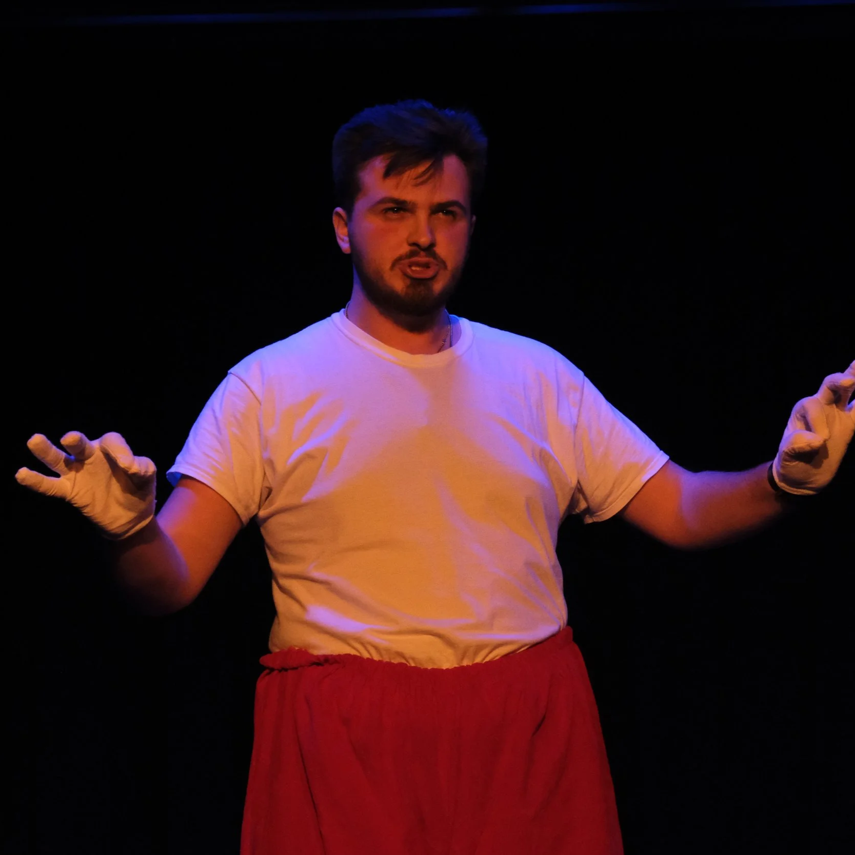 Image of stage & film actor Christopher Simcox