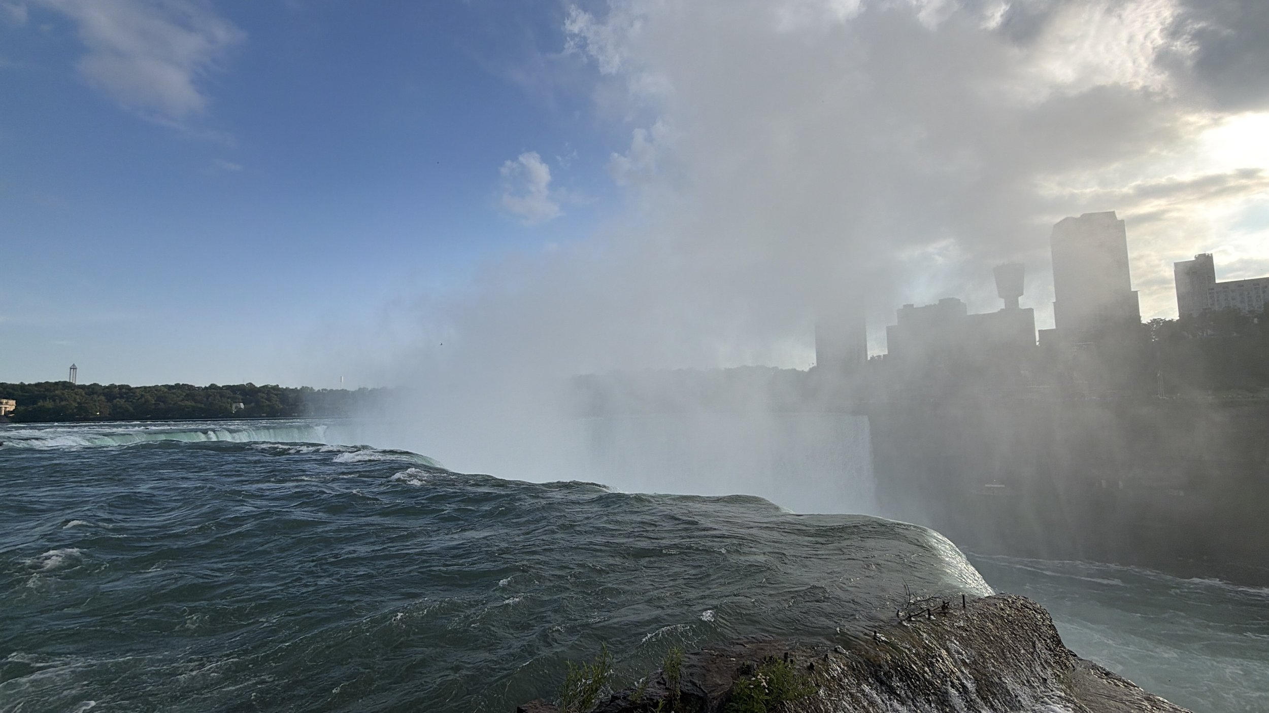 NiagaraFalls18.jpeg