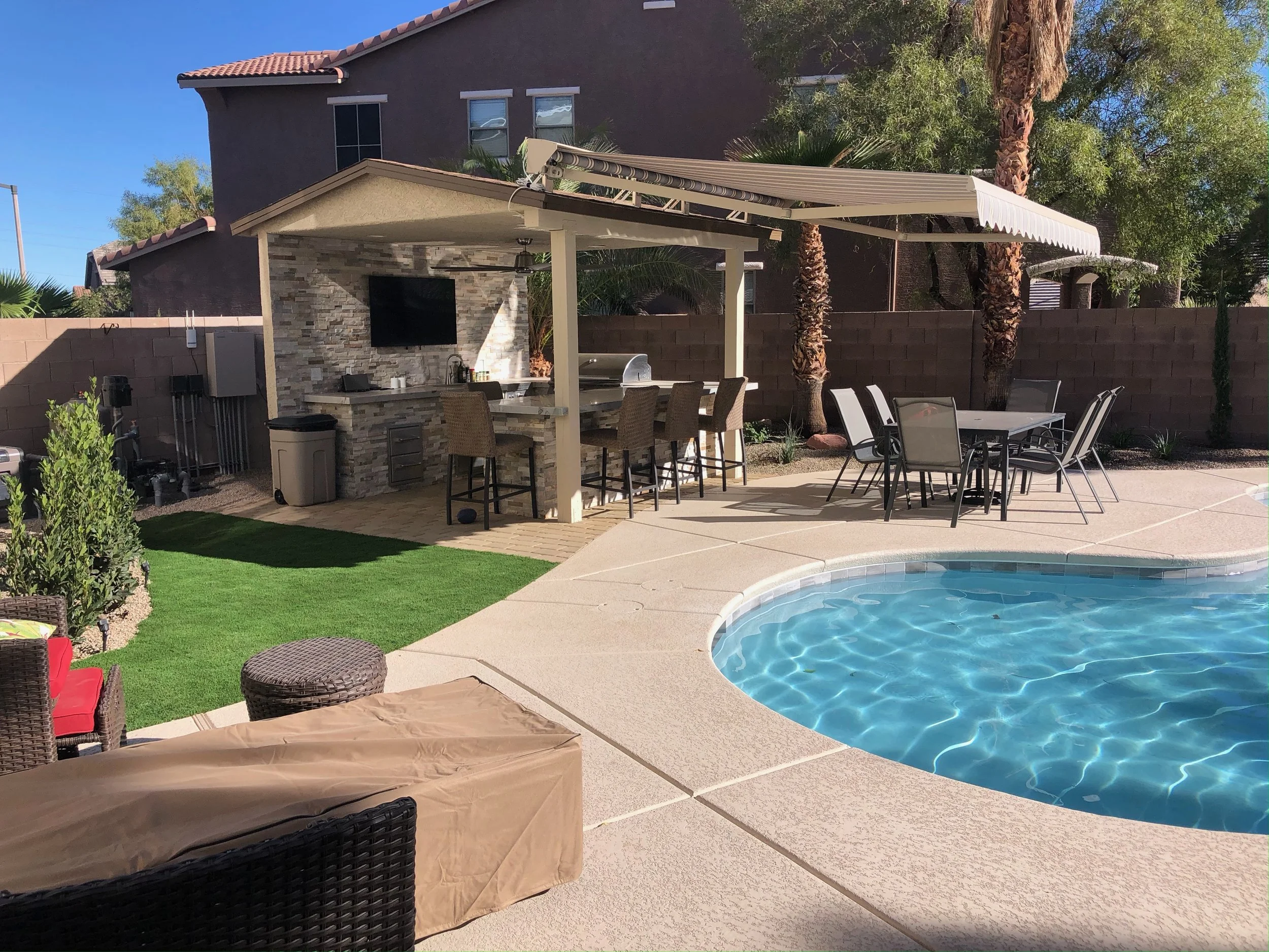 Outdoor kitchen