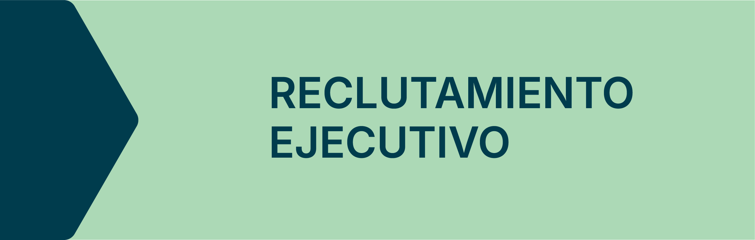 Pantalla con texto en español que dice 'Reclutamiento Ejecutivo' en letras grandes y oscuras sobre fondo verde menta con formas geométricas.