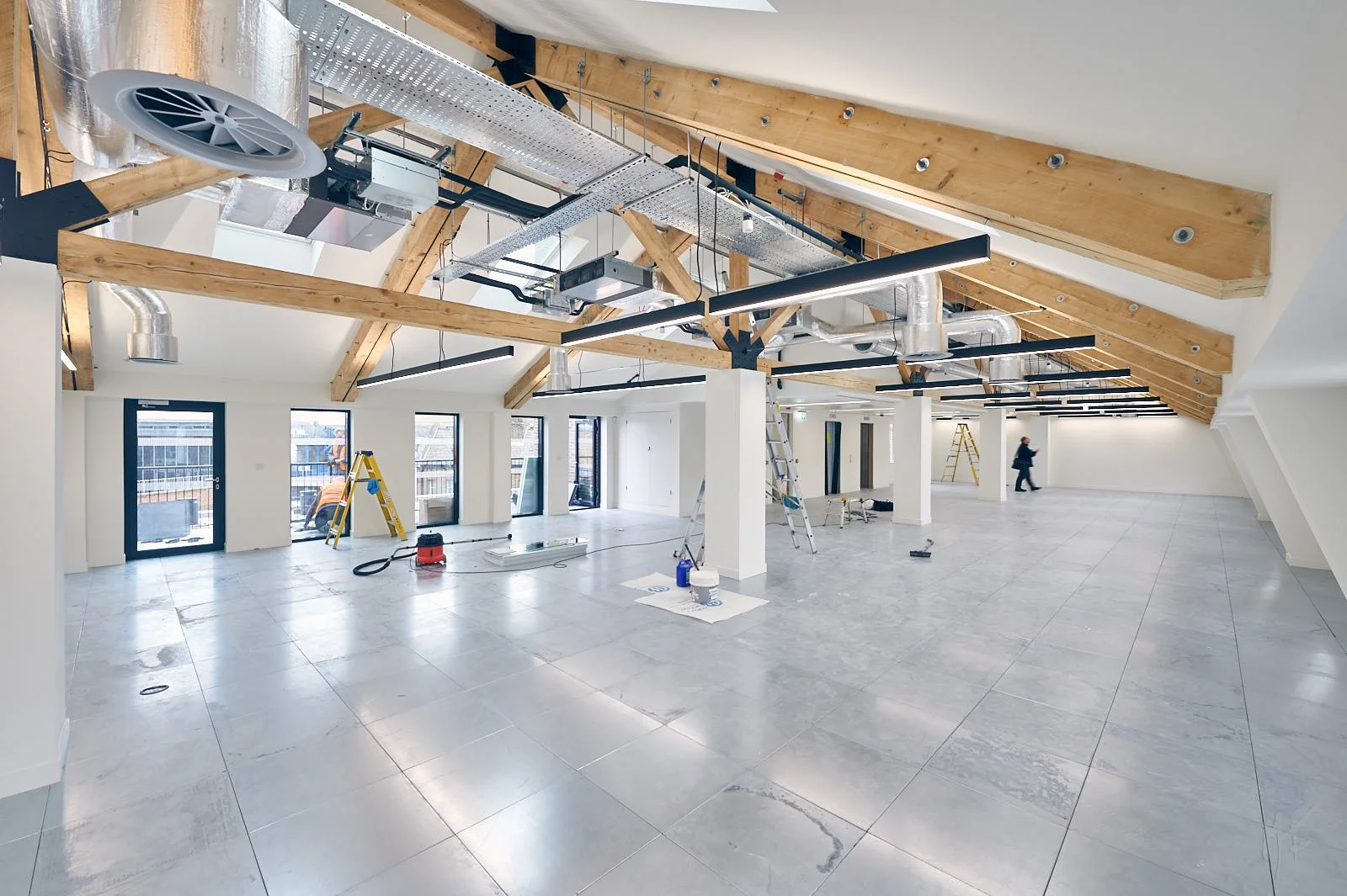 Office Space London - photo Marco Joe Fazio SPACE