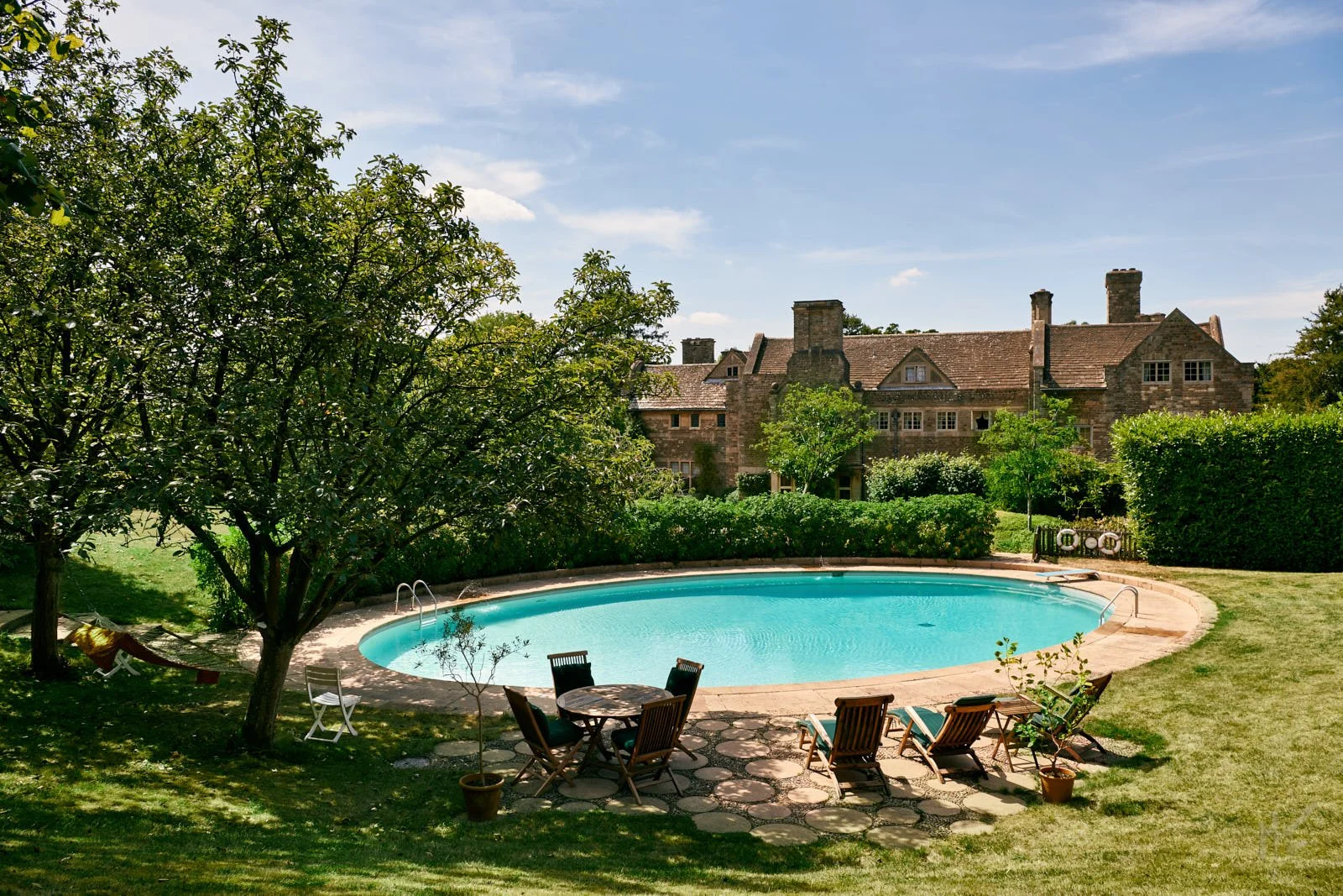 house in Guildford - photo Marco Joe Fazio SPACE