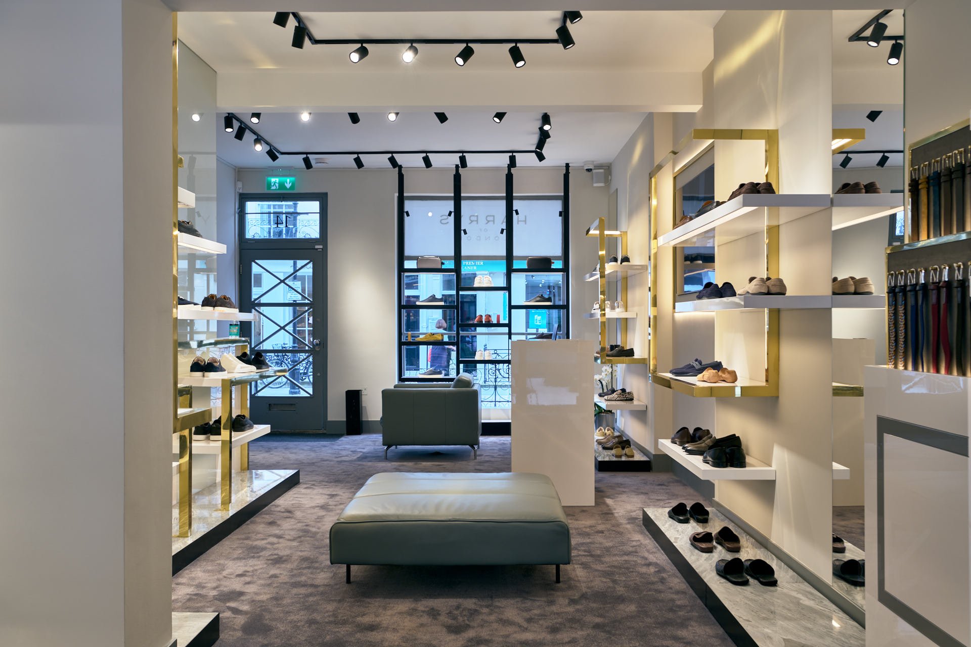 Harrys of London - photo Marco Joe Fazio SPACE