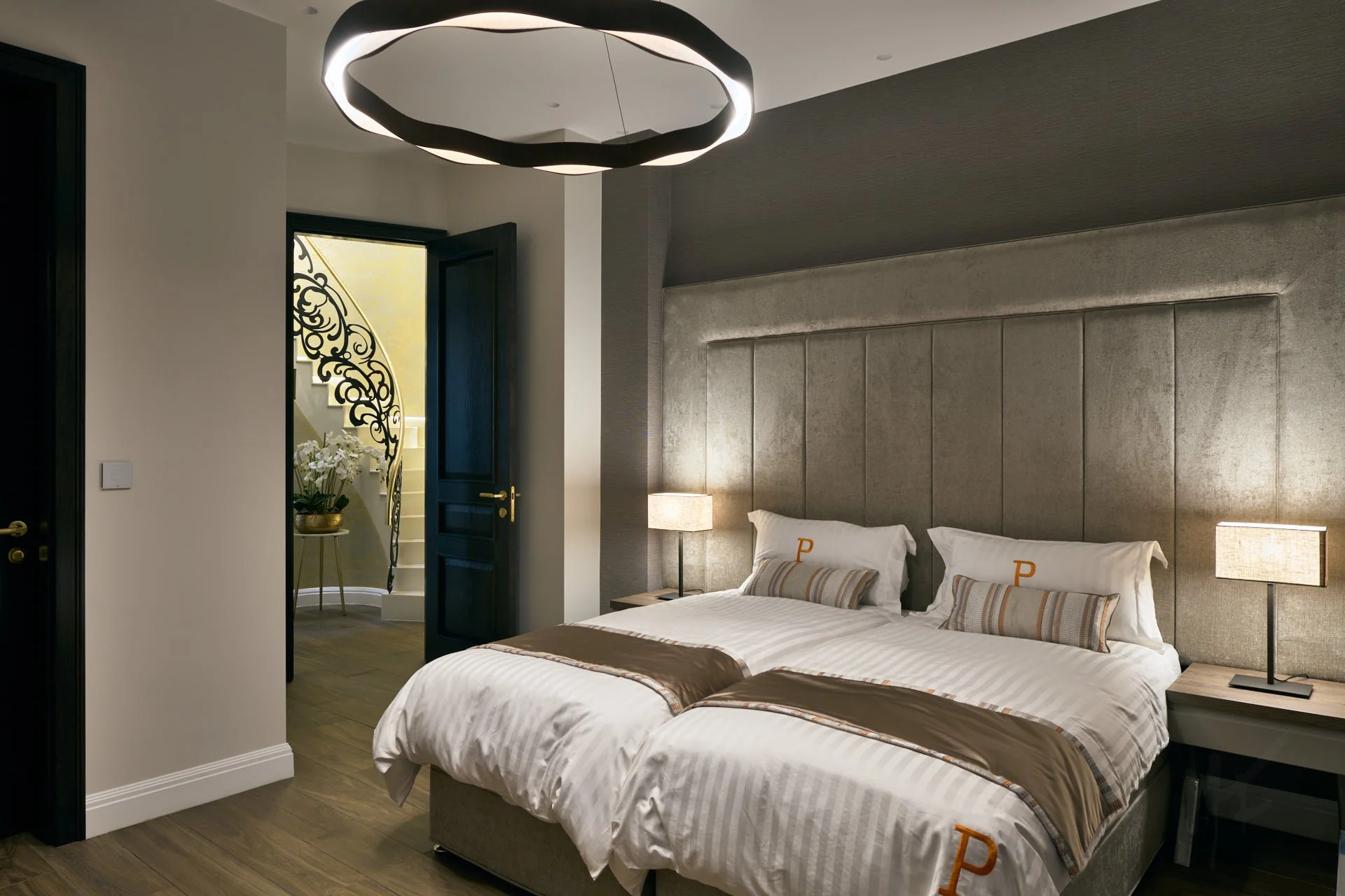 house in Teddington - photo Marco Joe Fazio SPACE