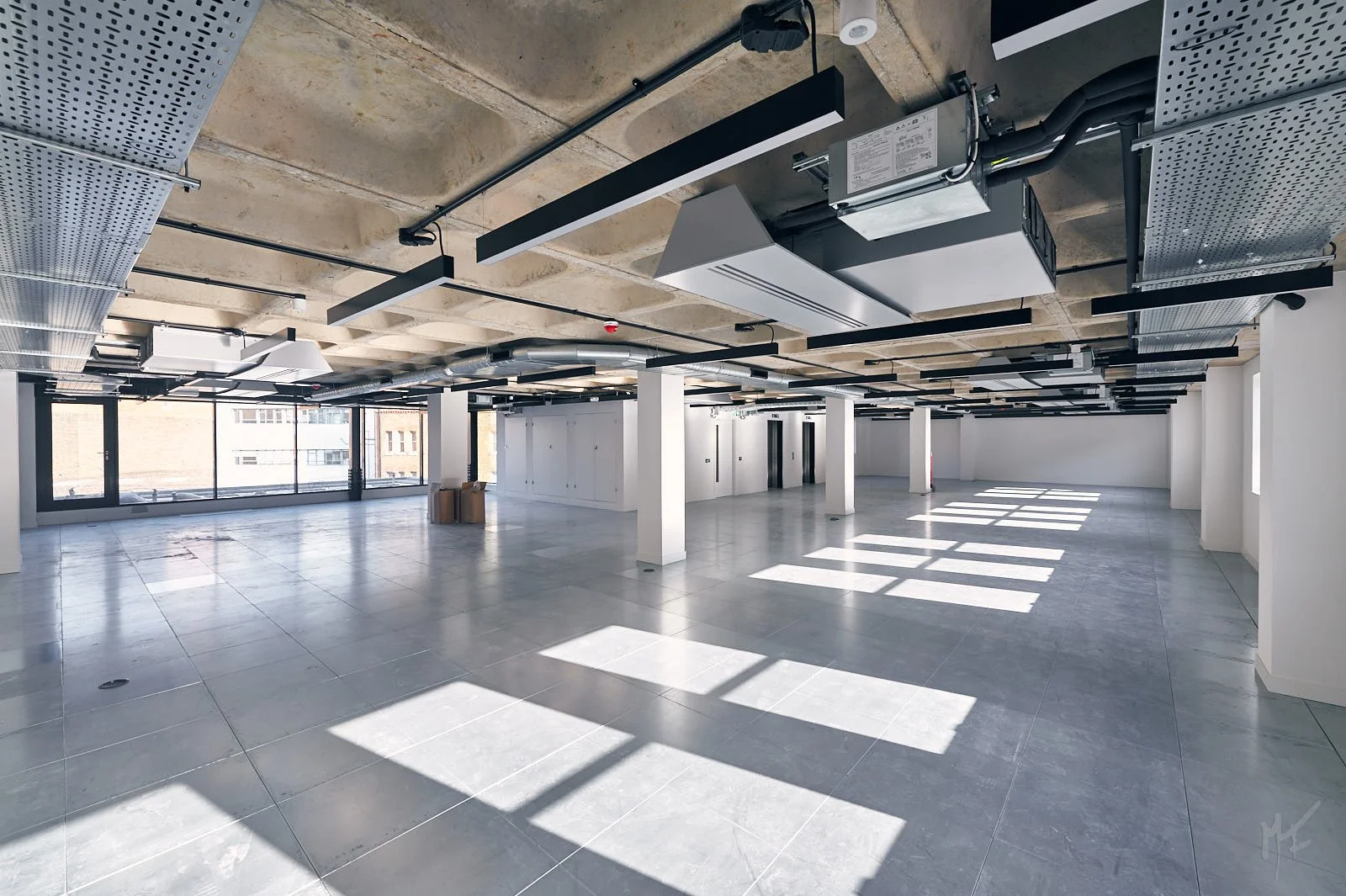 Office space London - photo Marco Joe Fazio SPACE