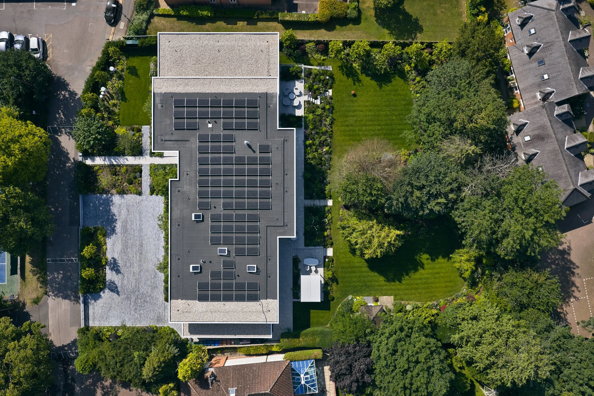 house in Kingston upon Thames - photo Marco Joe Fazio SPACE