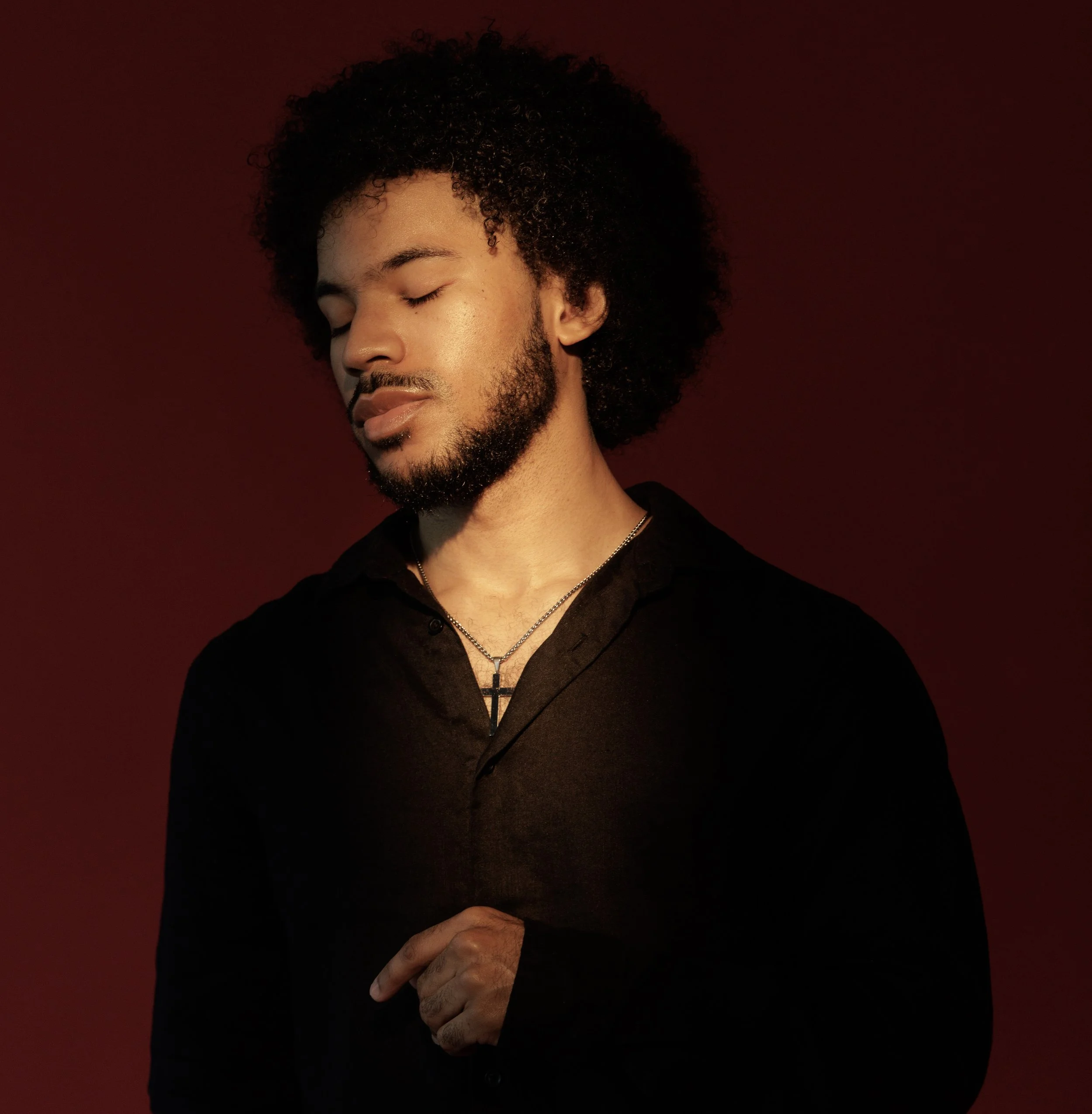 Amari Alexander releases his new single "Always On My Mind"