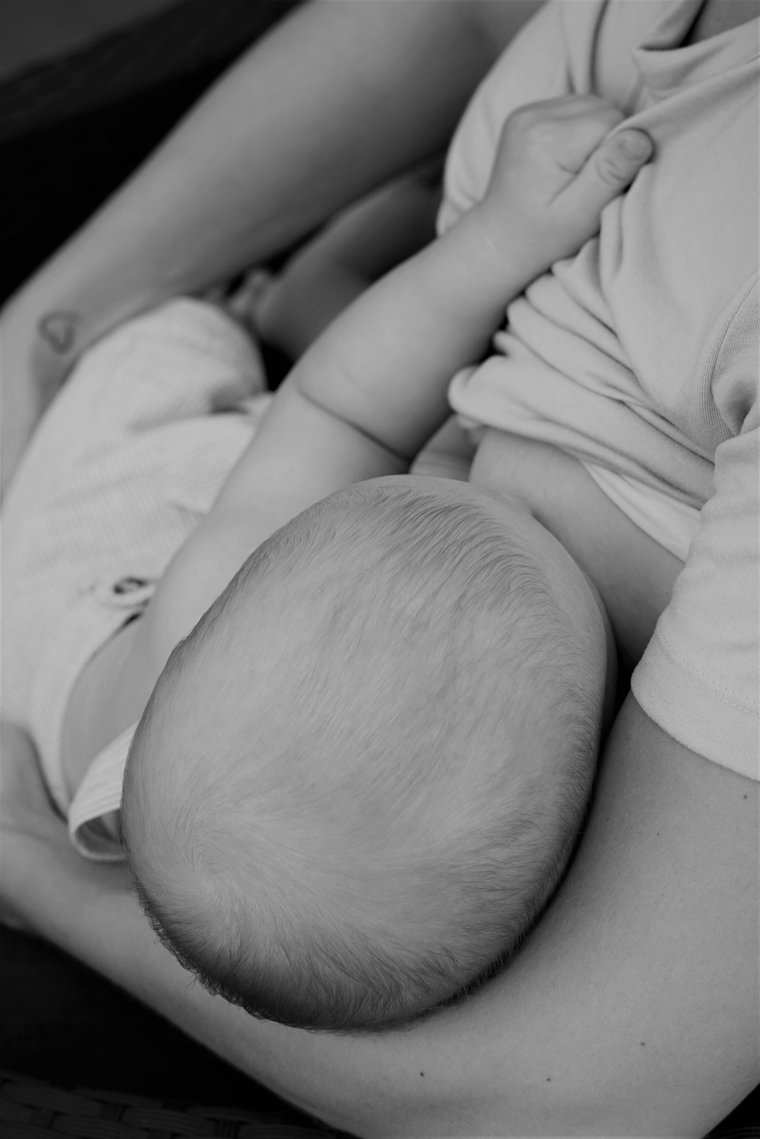 Cluster Feeding: What It Is, Why It Happens, and When to Be Concerned