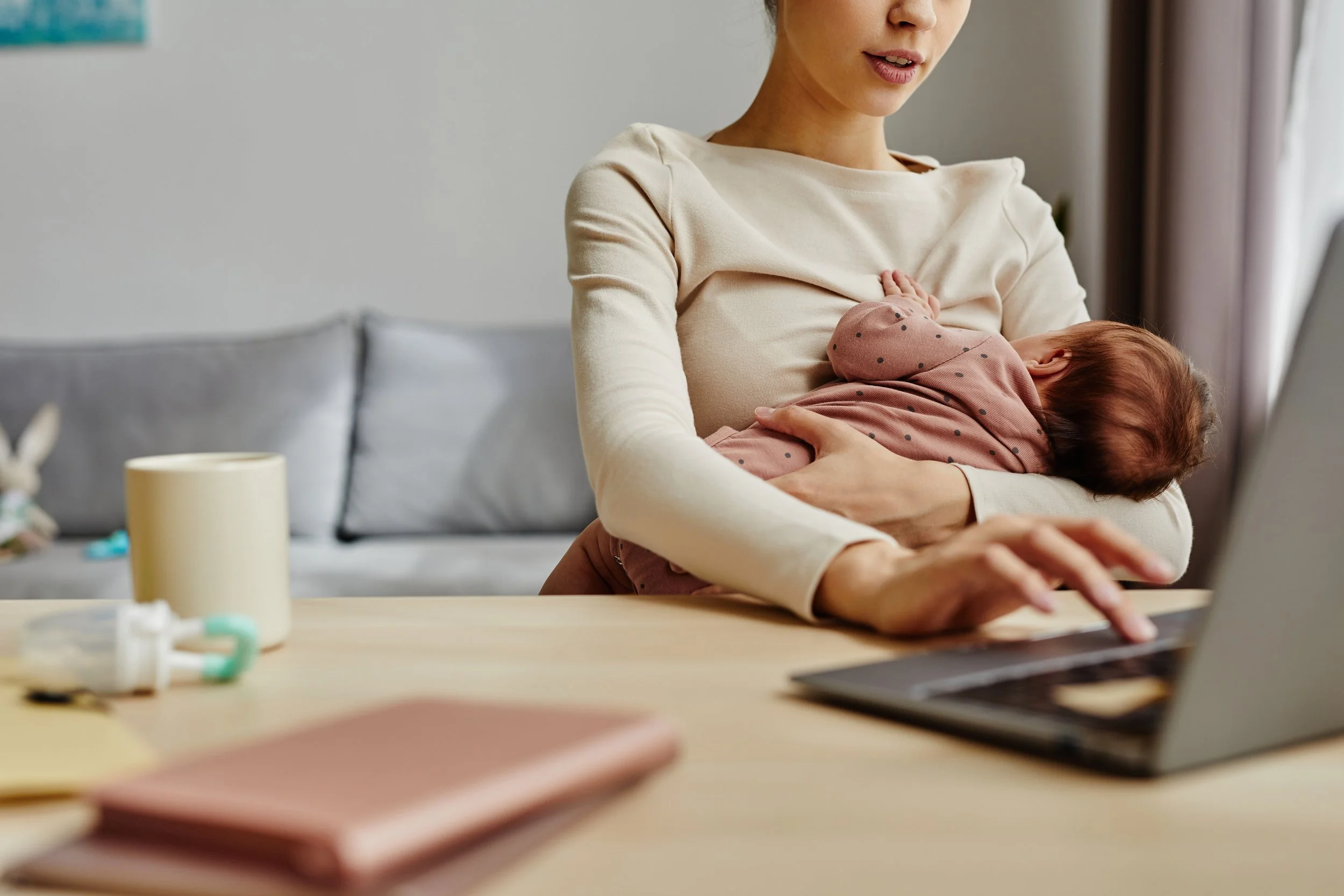 Returning to Work While Breastfeeding: How to Prepare