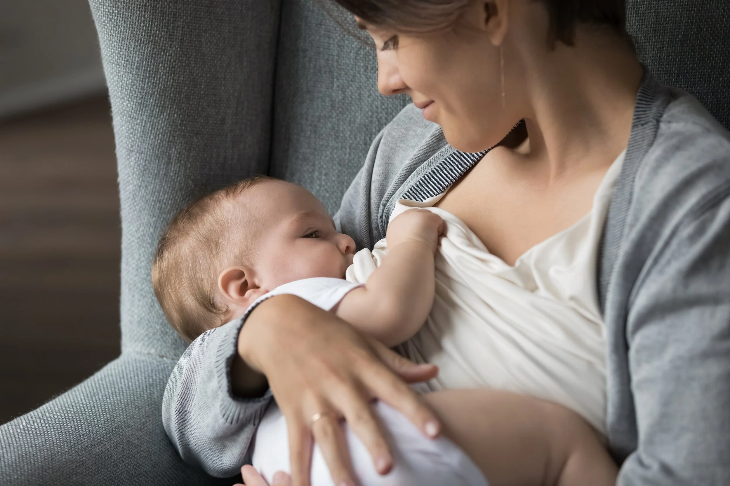 How Long Should a Breastfeeding Session Last