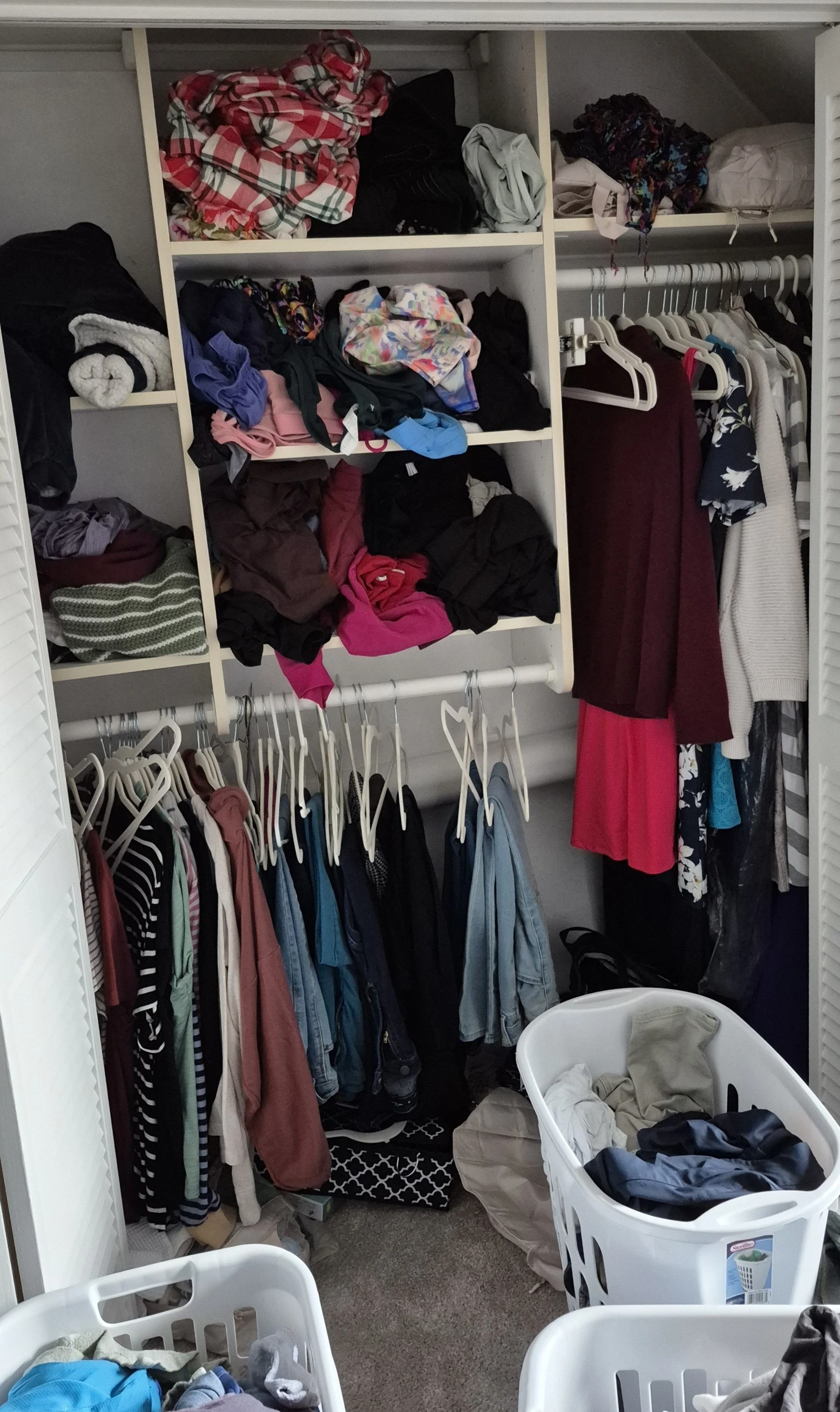 closet before.jpg