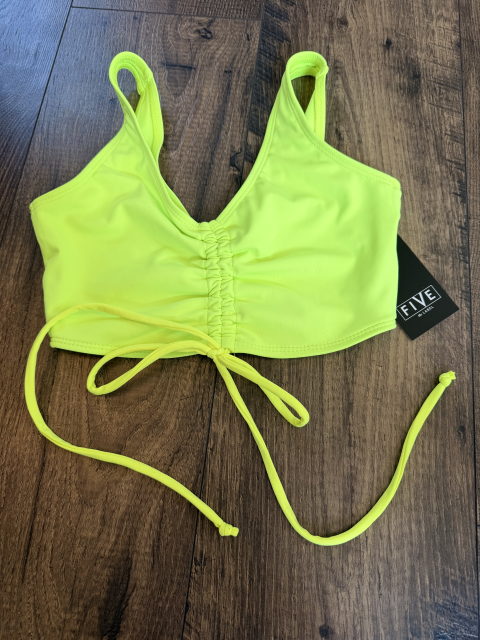 It's Giving Bra - FIVE