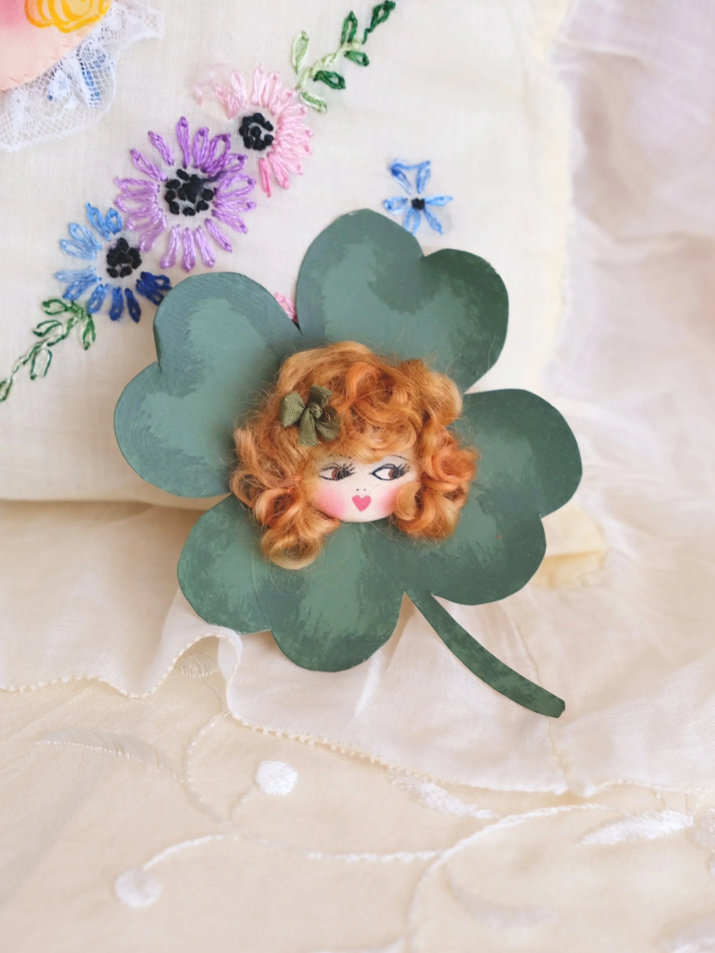 Silk Flapper Button on St. Patrick's Day Presentation Card