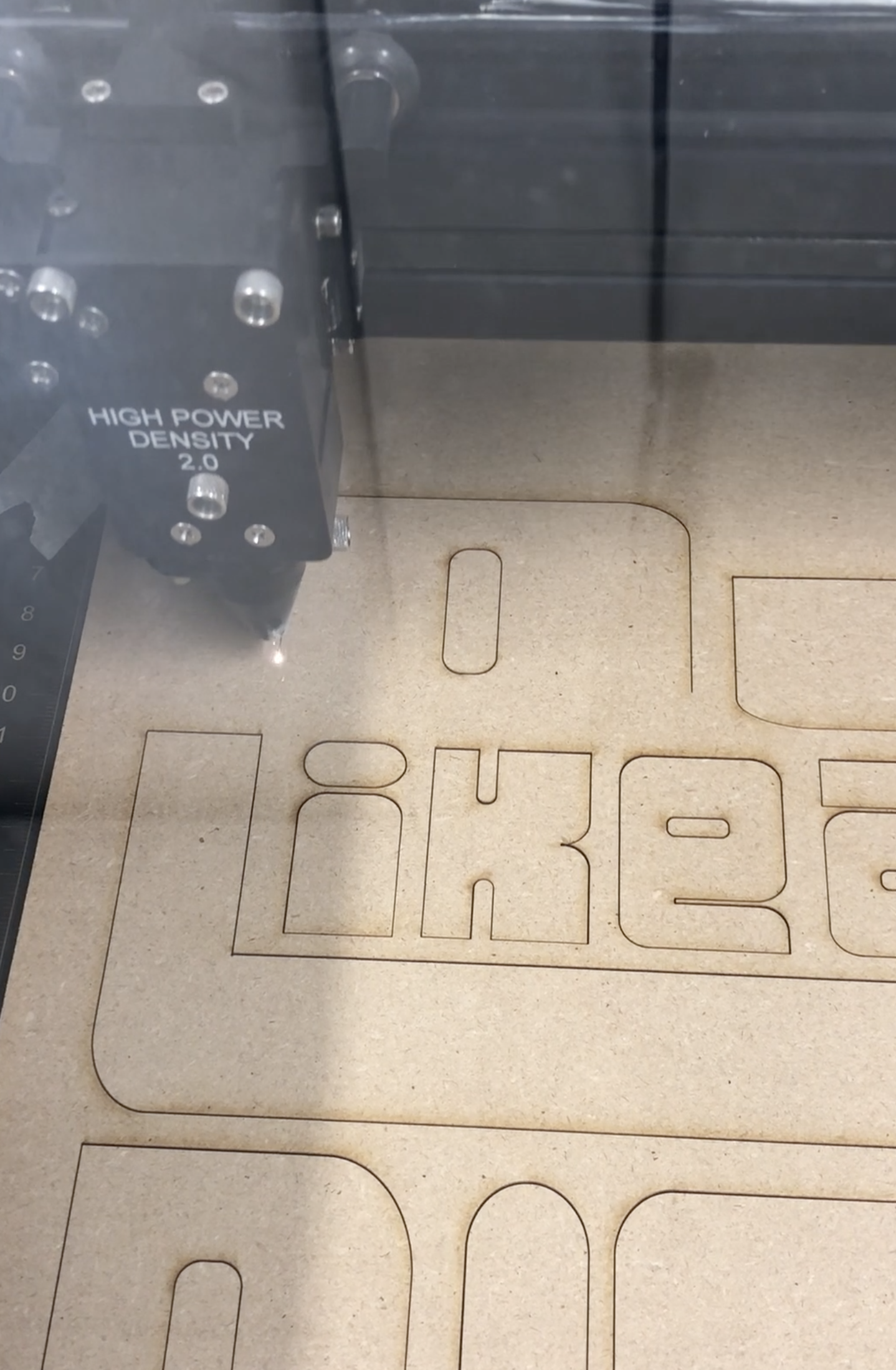 laser_cutting.png