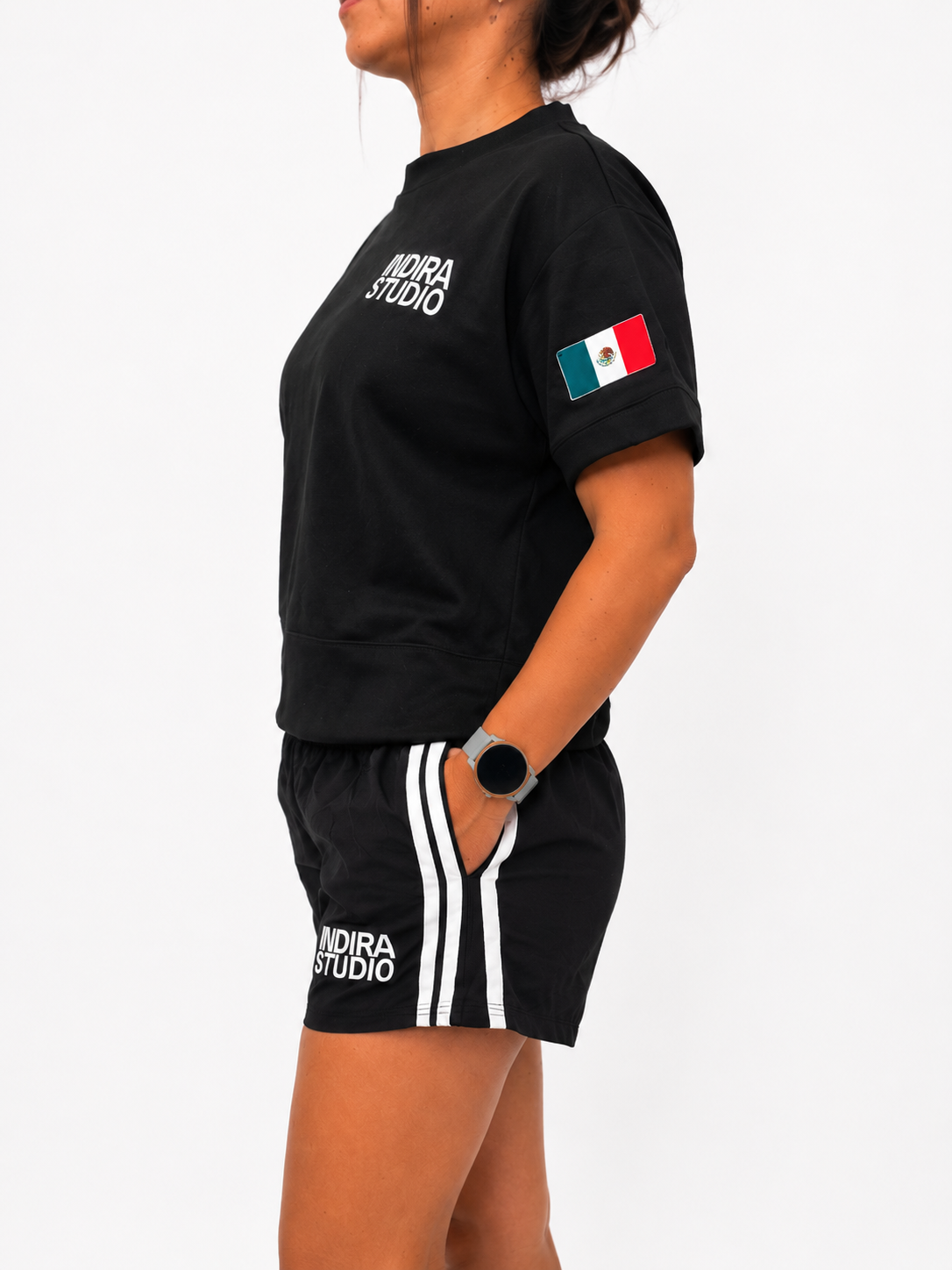 BLACK SET LATERAL.png