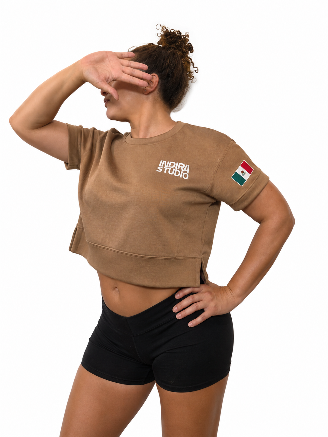 TEE NUTRIA FRONT.png