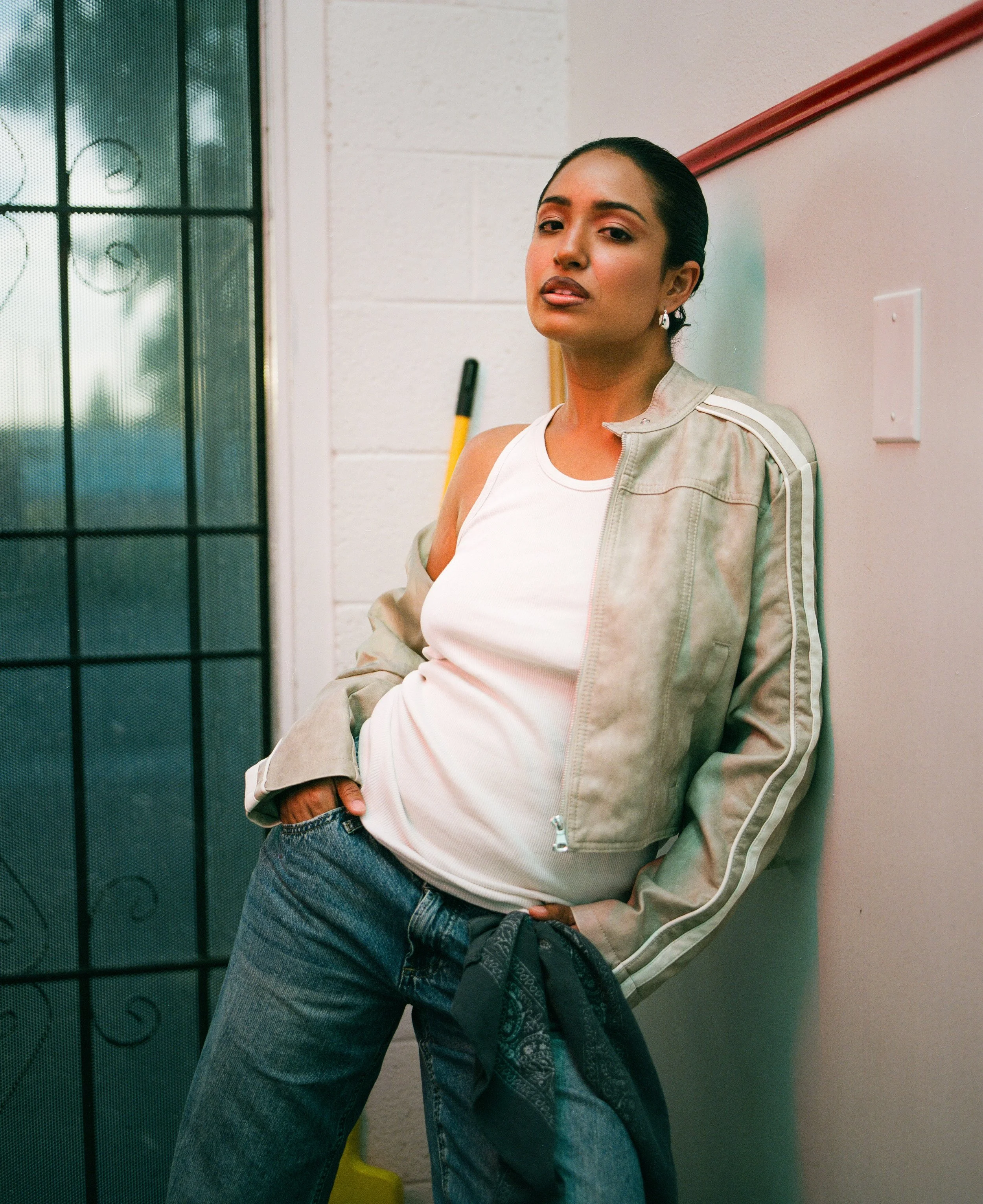 Anela-24.jpg