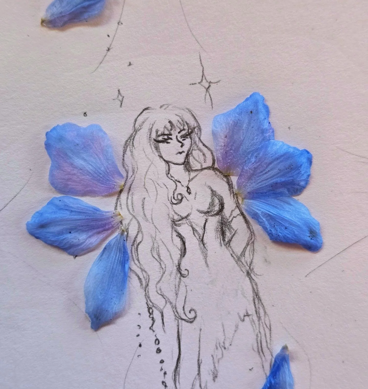 Fallen petals after the storm look like broken wings after a fae war 🥀🦋

.
.
.

#fallenpetals #randomsketches #faecore