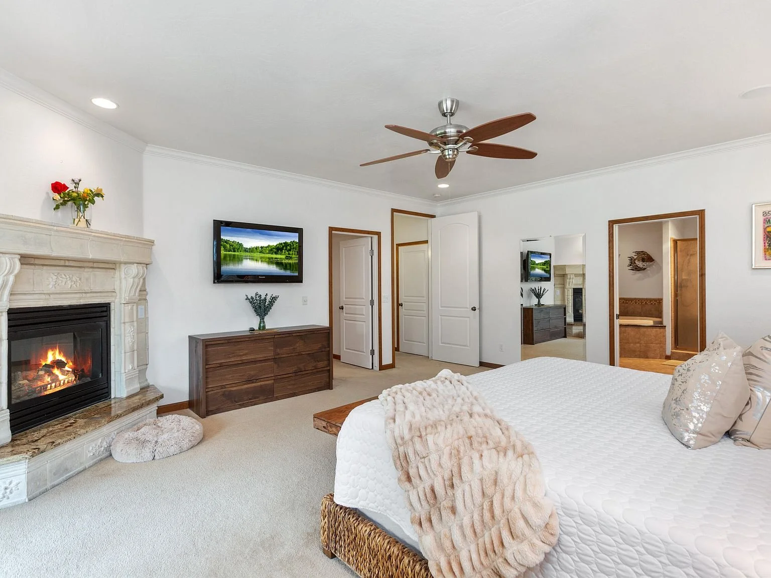 Master Bedroom.jpg