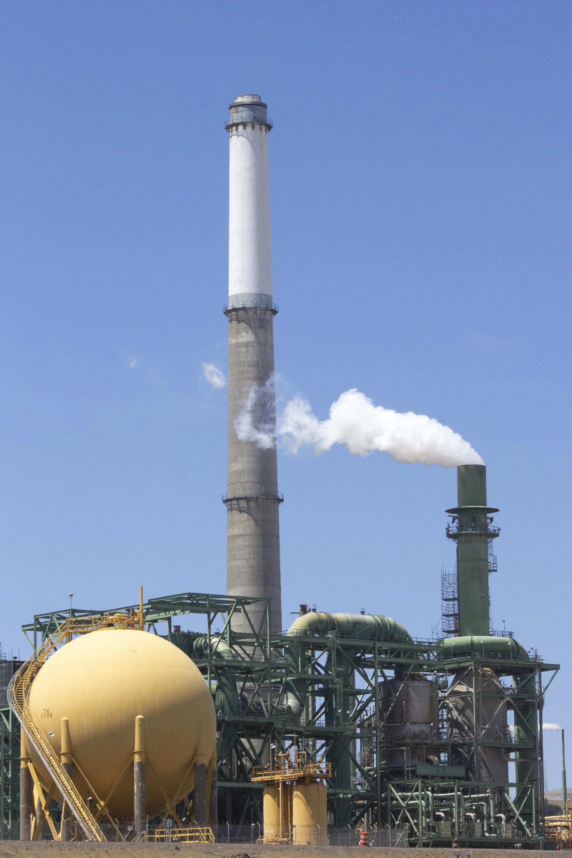 Refinery-1.JPG
