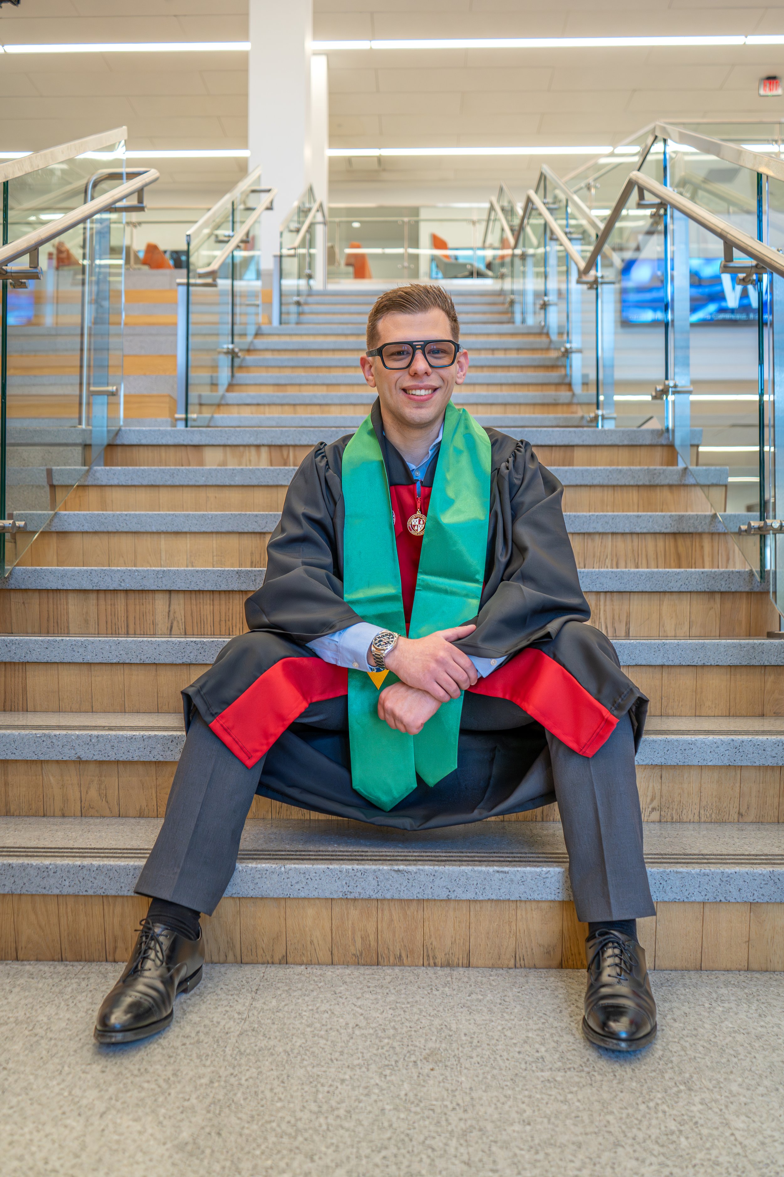 Thomas Grad Pics 10.jpg