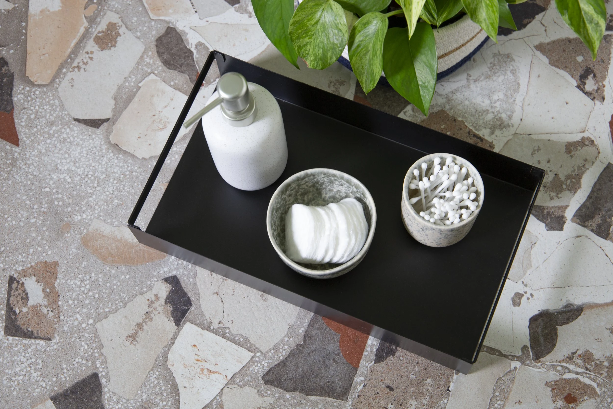 toronto-food-product-photography-stylist-blk metal tray.jpg