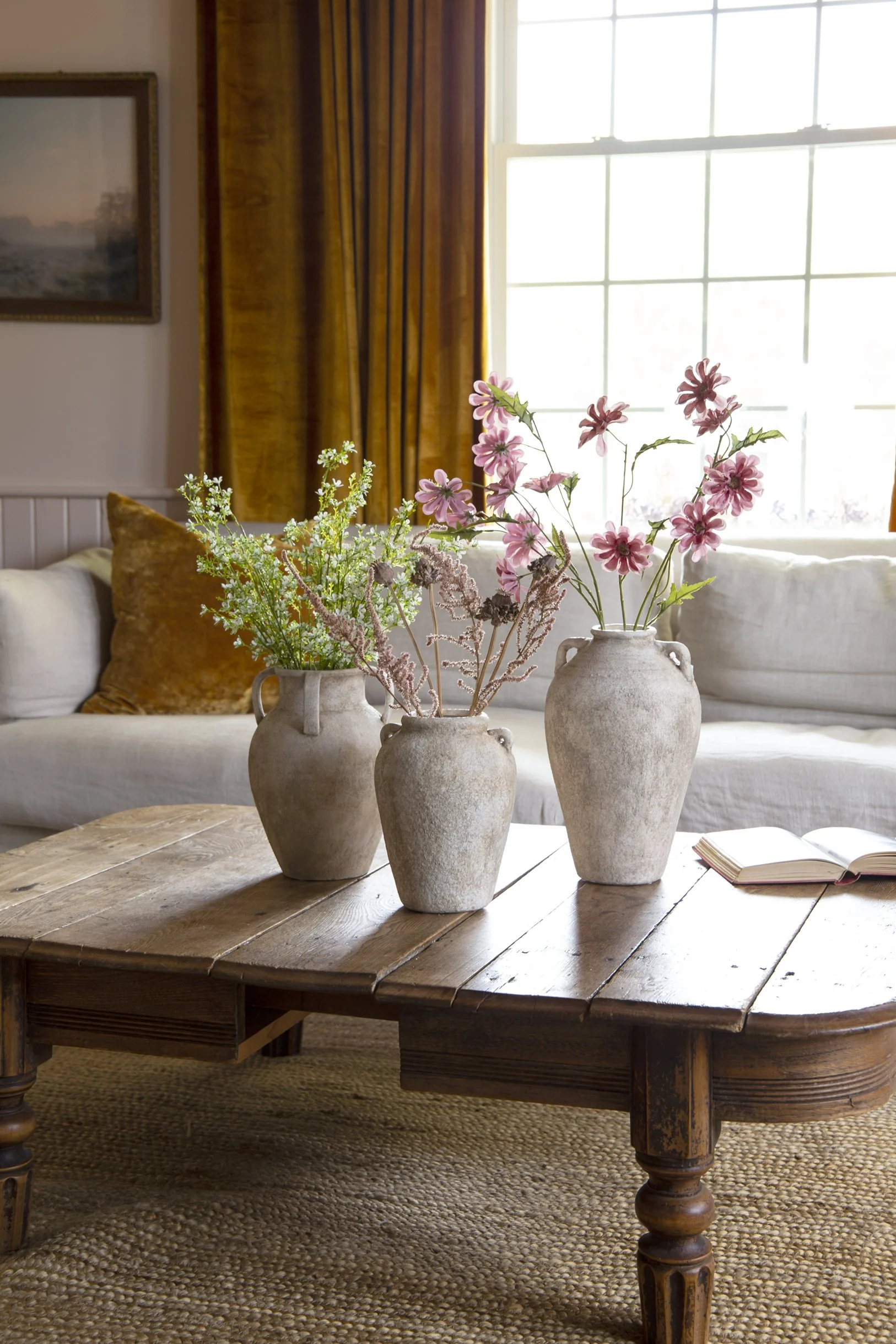 Livingroom Pots Cressy House-12.jpg