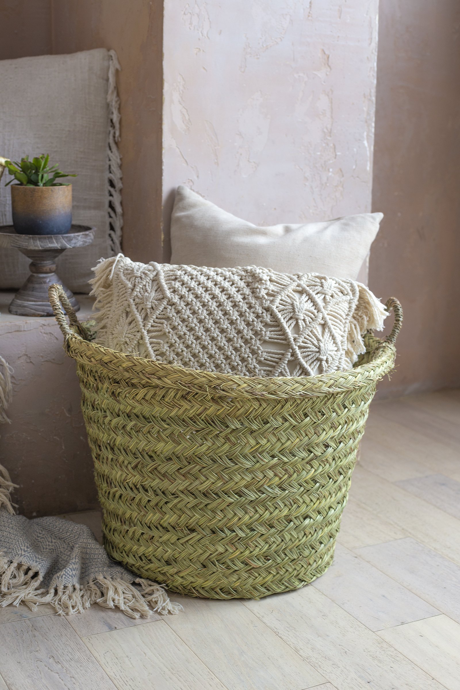 lg grass basket.jpg