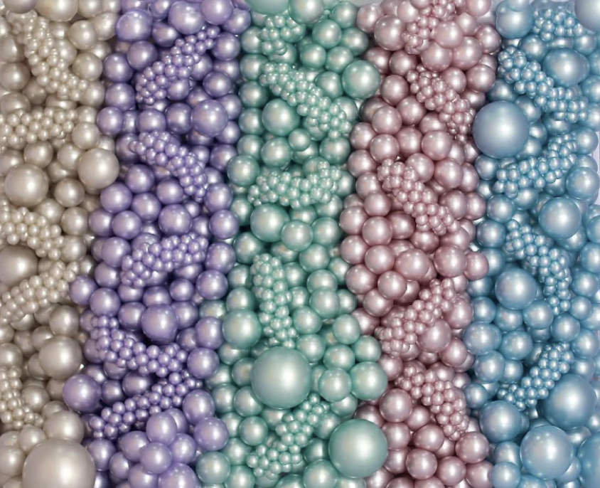 Sempertex Pearl Assortment balloon wall.png