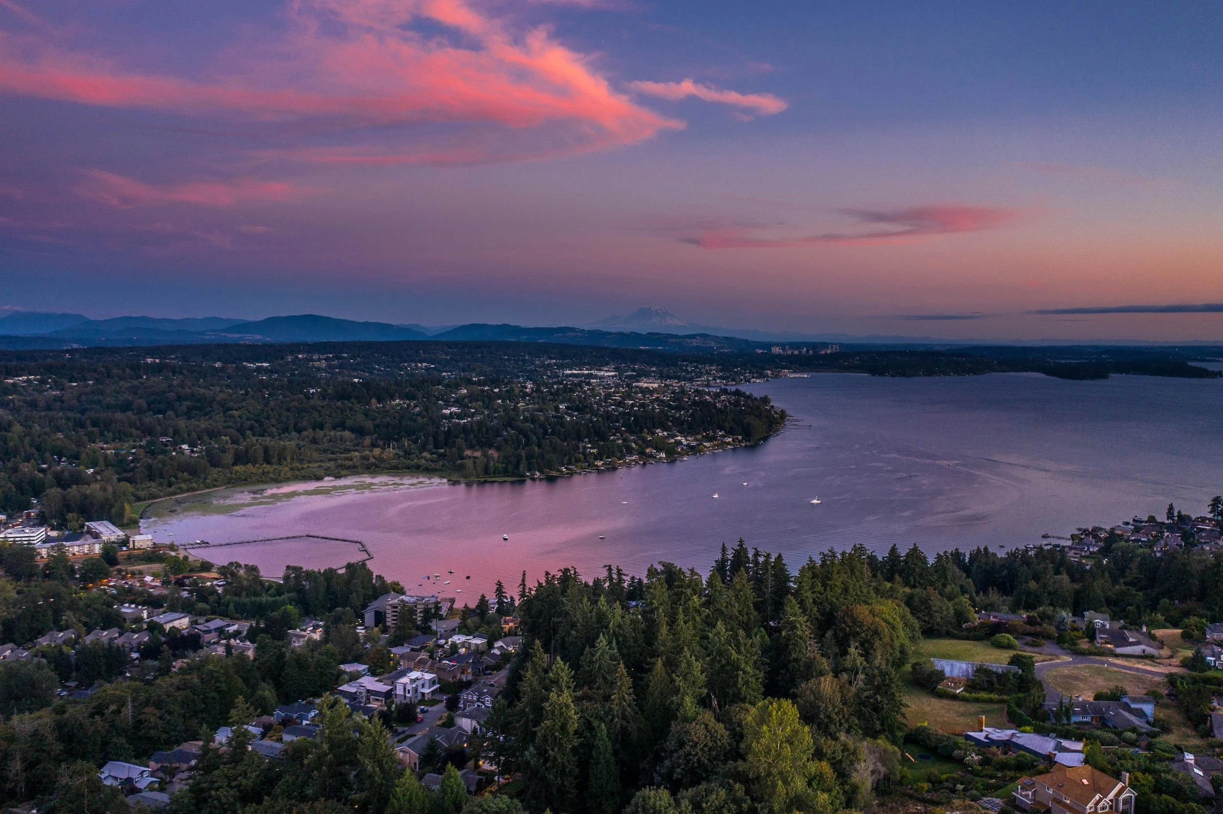 We buy houses in Seattle, Bellevue, Renton, Kent, and surrounding King and Pierce County neighborhoods