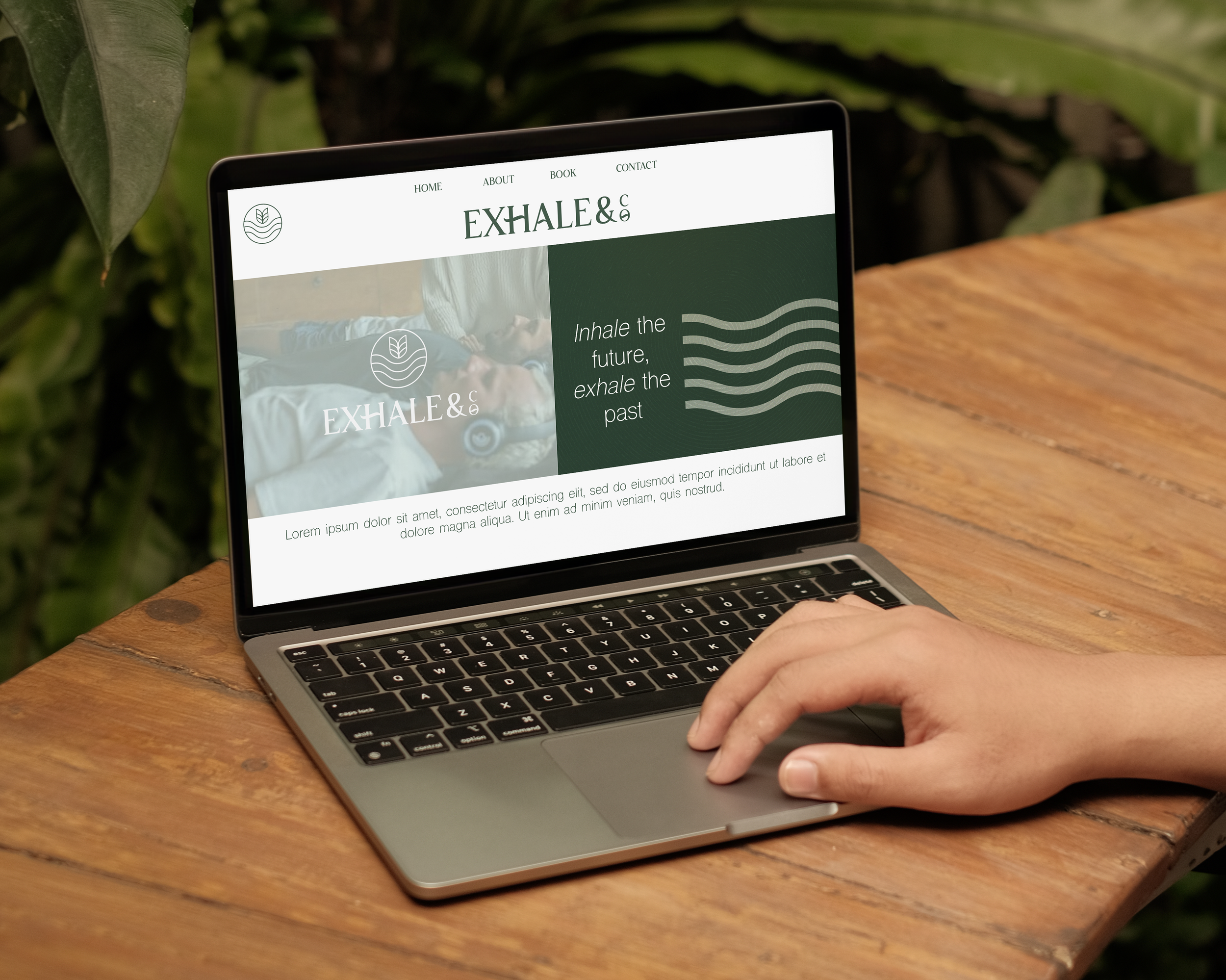 Macbook Mockup 01.png