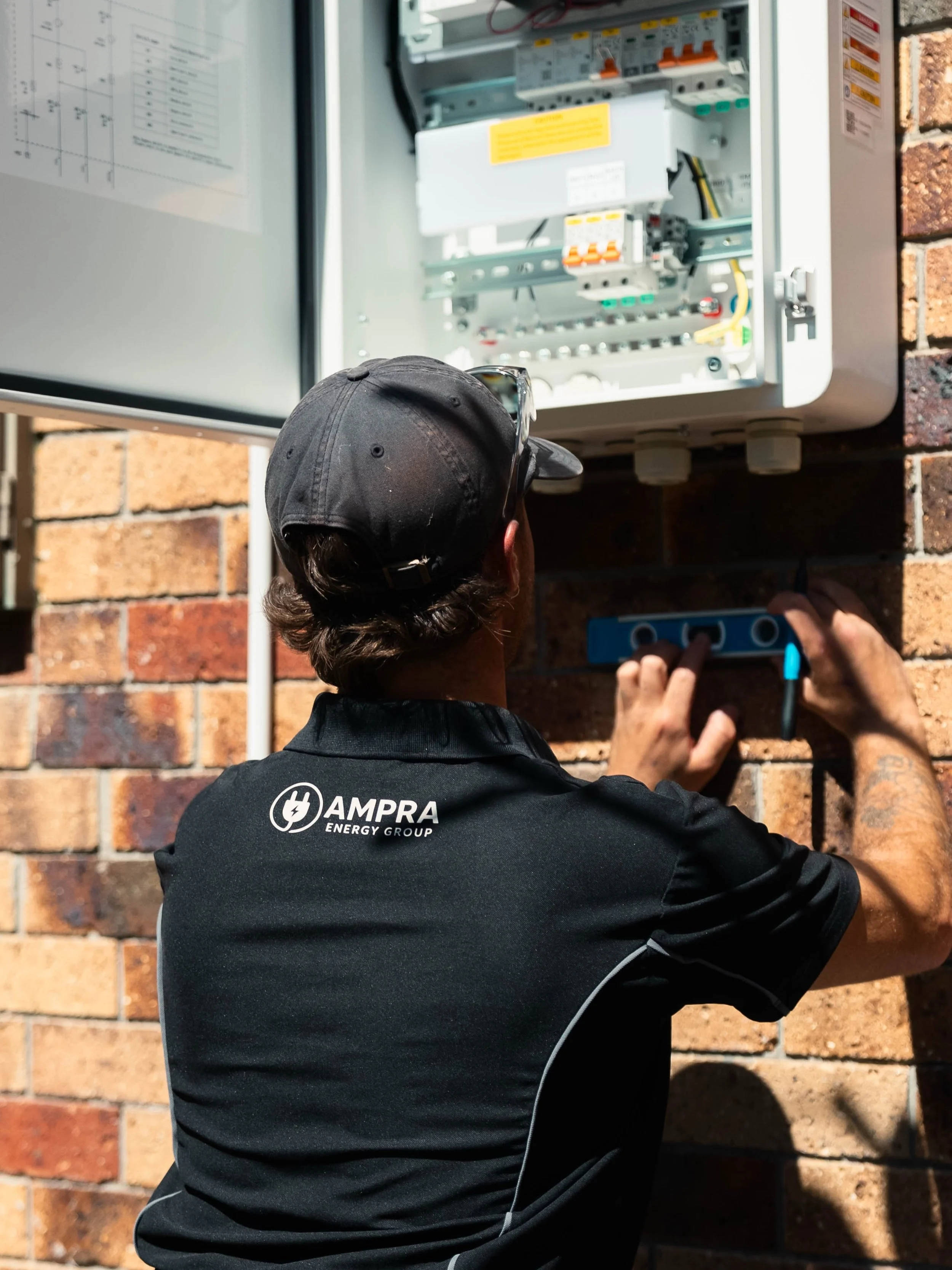 FRIDAY&rsquo;S HERE ⚡️

Another big week on the tools for the Ampra crew. Have a cracking weekend, I&rsquo;m sure our boys will 🍻