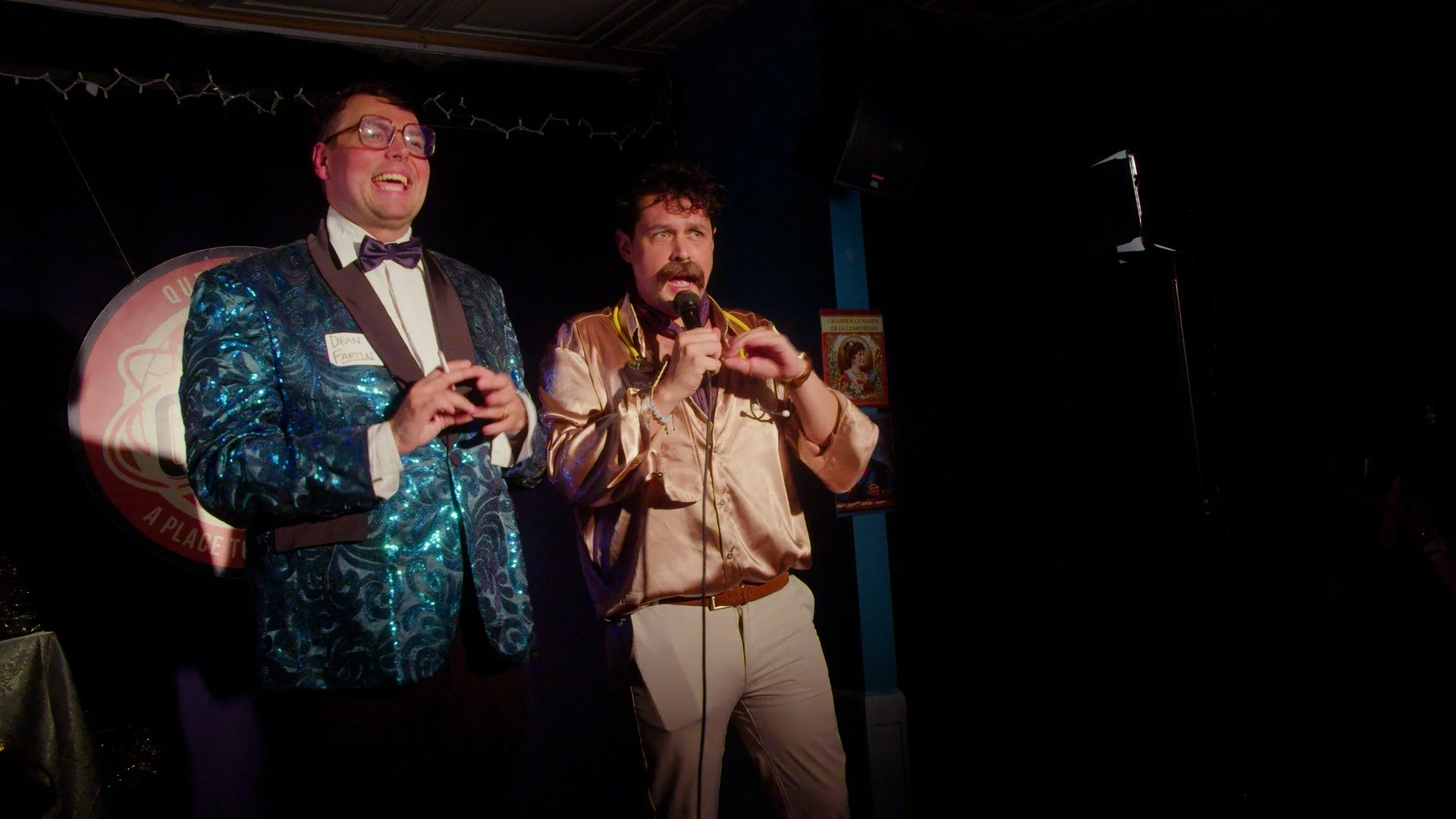 QED SHOW NOV.00_41_15_08.Still039.jpg