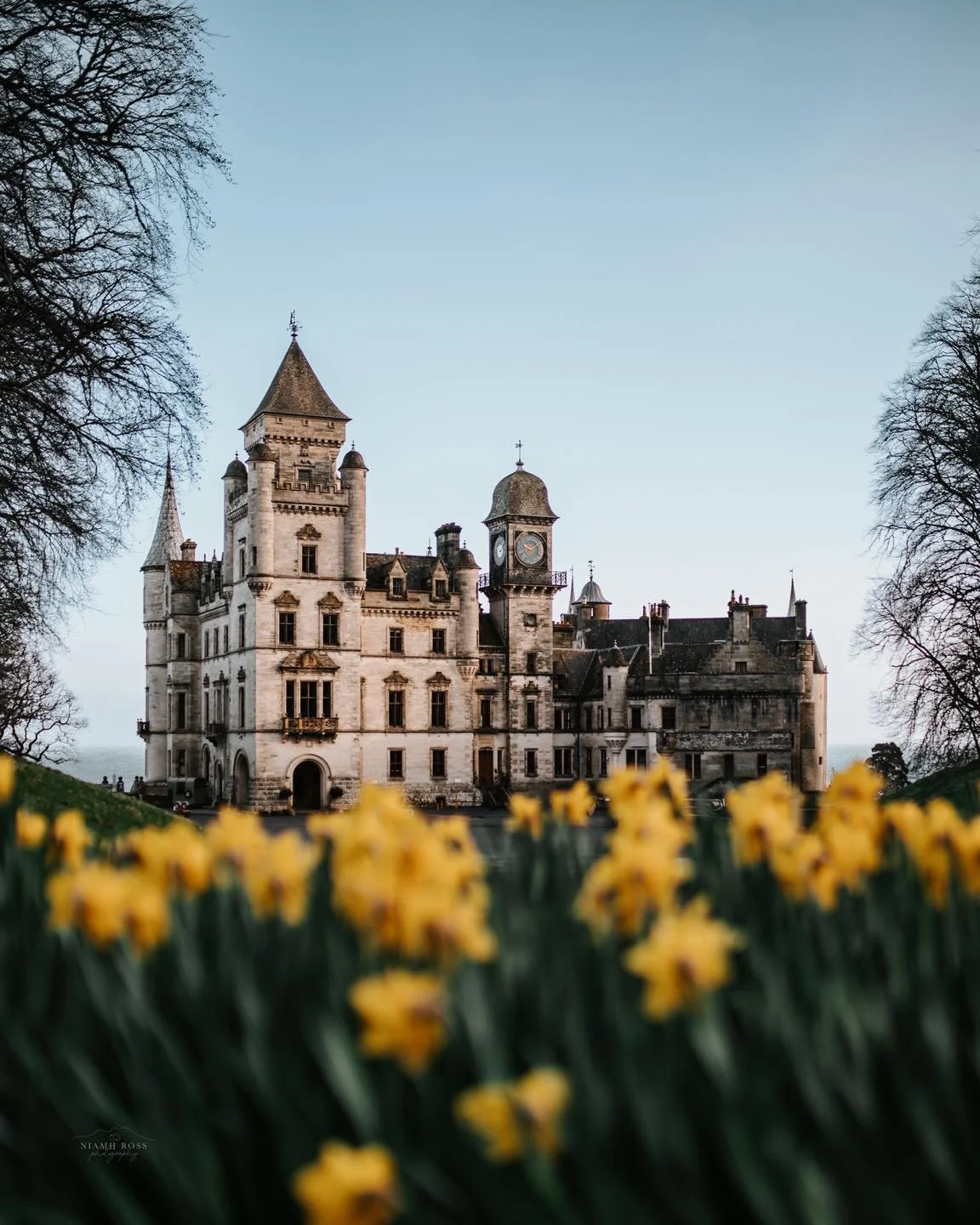 Spring is finally in the air! And apparently so is the snow, frost, rain and sleet 🥶

Luckily, after catching a 5-minute break in the clouds at Dunrobin Castle last night, you might actually be convinced (or fooled!) that spring is on the way 😎 Rol