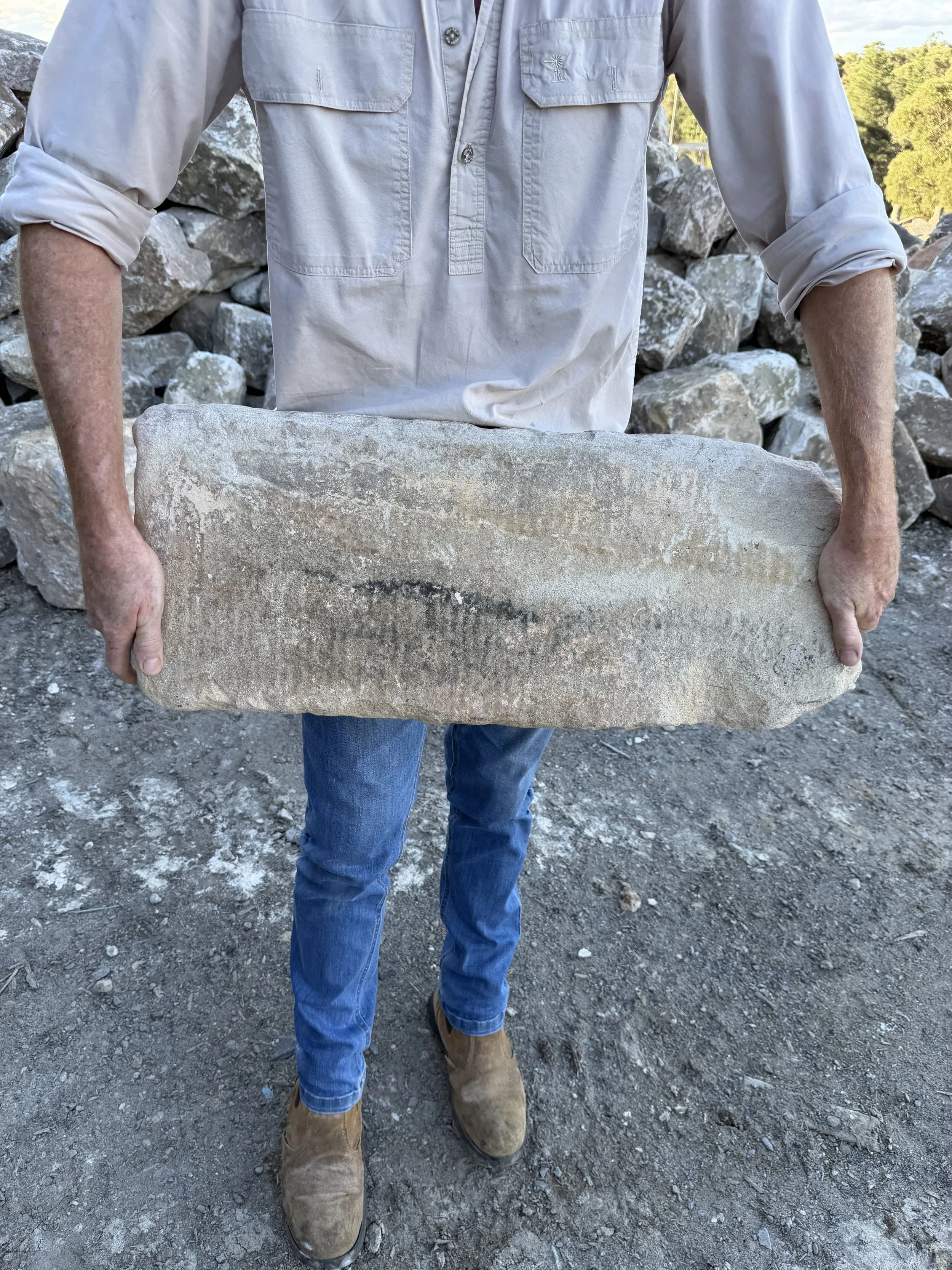 Convict Hand-Shaped Sandstone Veneer
