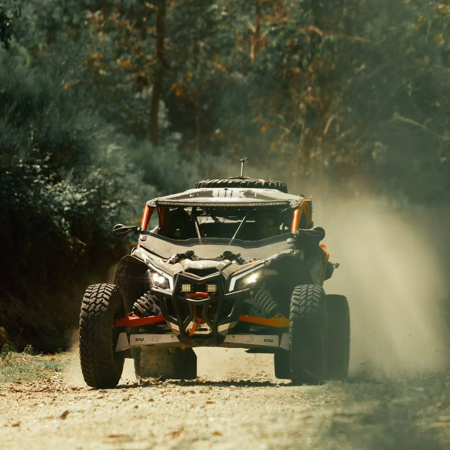 Contagem decrescente ativada! Falta muito pouco para abrirmos oficialmente ao p&uacute;blico. Prepara-te para a adrenalina. 🏎️💨 
#offroadlife #canam #braga