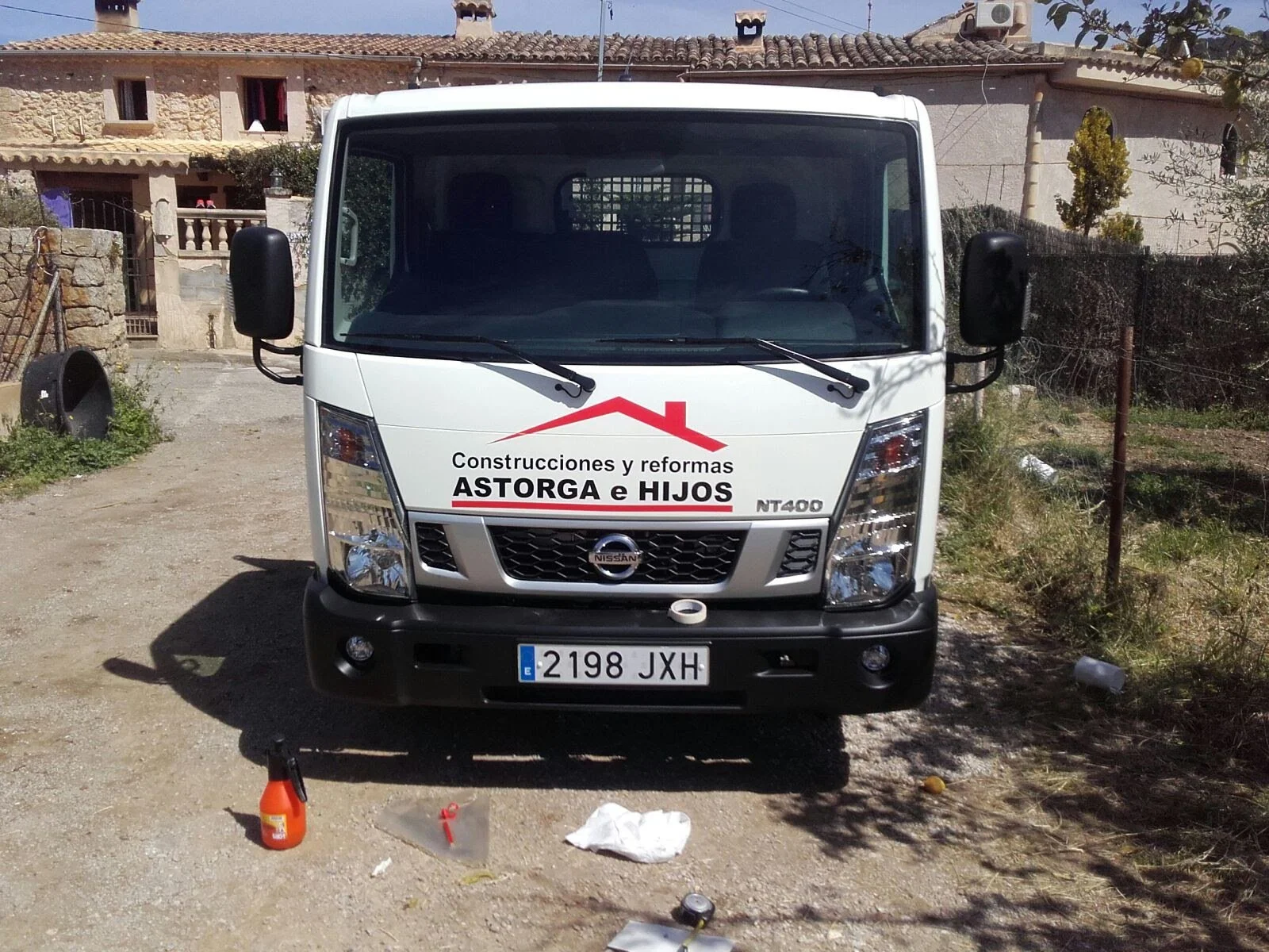 Rotulación básica en vinilo de corte para Astorga e Hijos