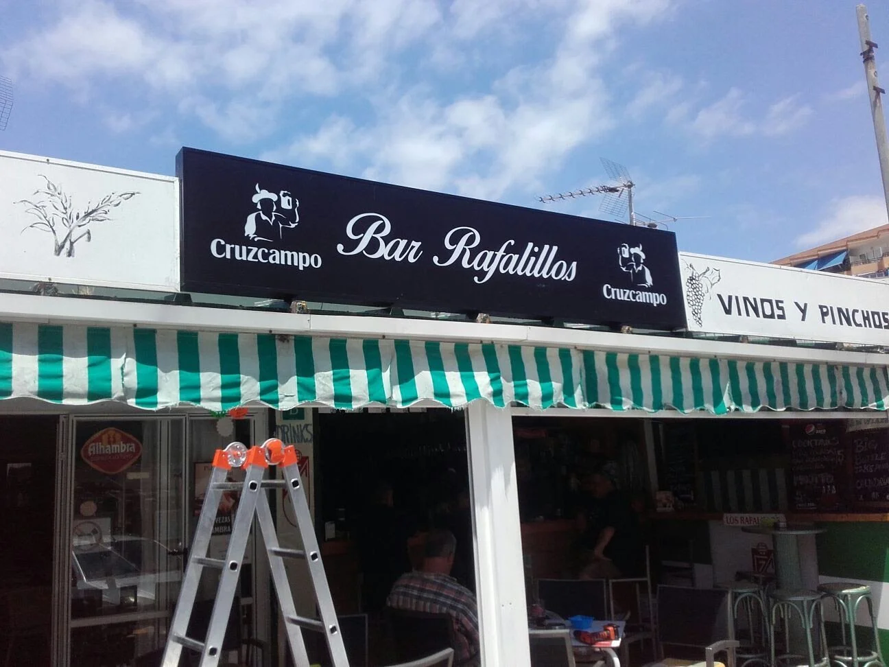Rótulo Luminoso Bandeja Calada con Luz Led para Bar Rafalillos