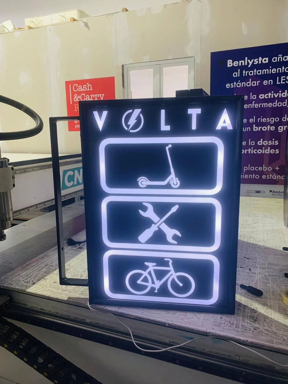 Banderola Luminosa - VOLTA