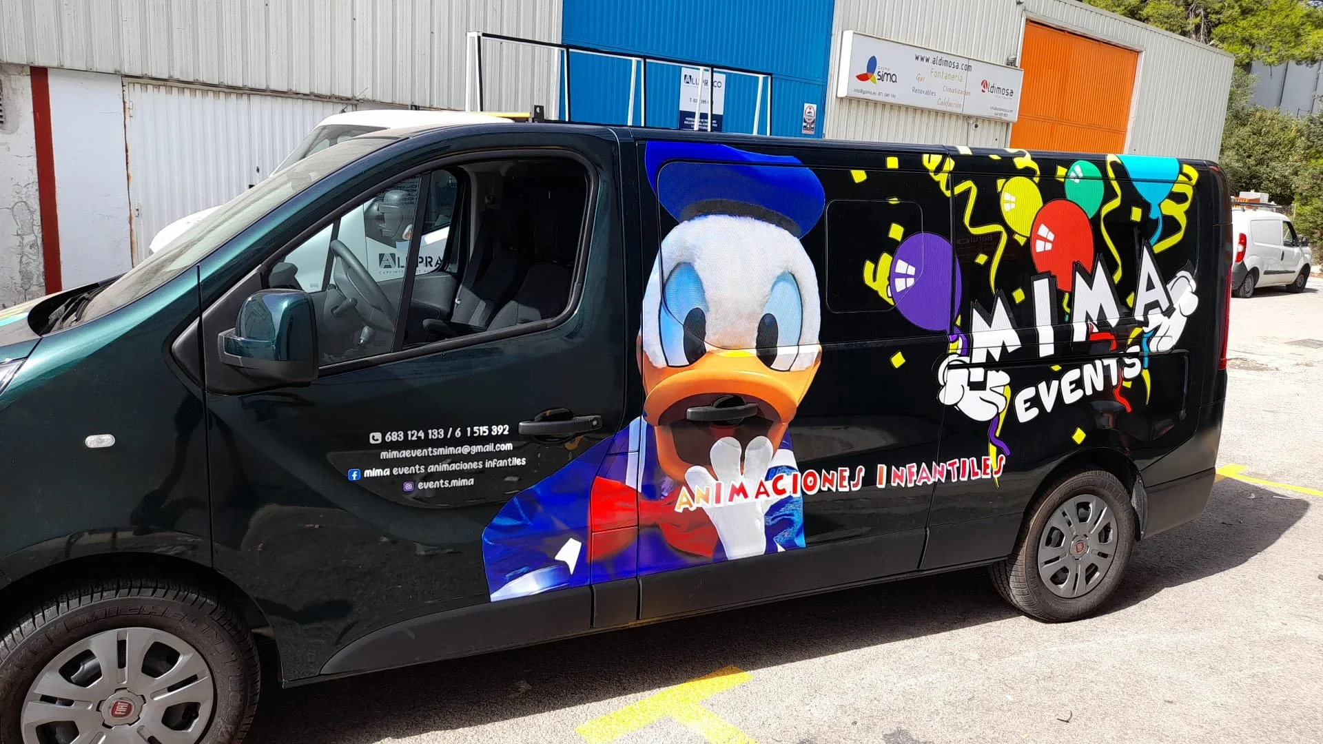 Rotulación parcial en vinilo de impresión digital + microperforado para lunas para MIMA Events