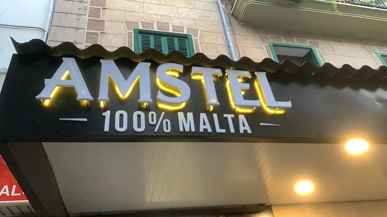 Rótulo Luminoso con letra corpórea retroiluminada con LED