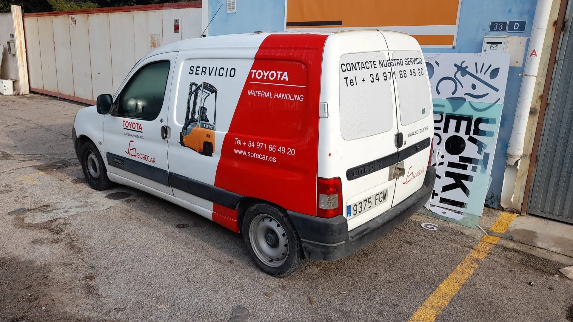 Rotulación mixta en vinilo de corte + Impresión digital para Sorecar