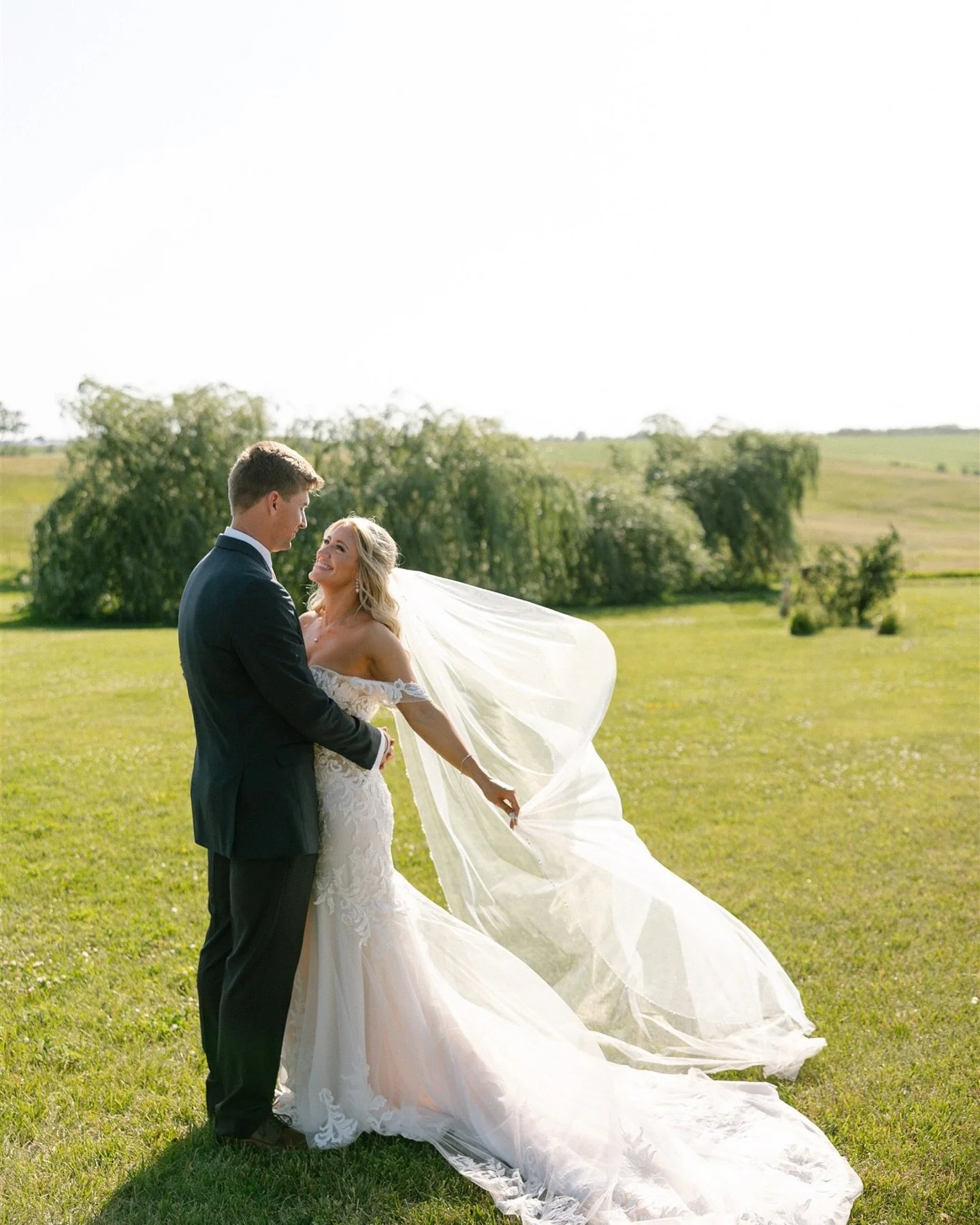 Madison &amp; Calvin pt. II &hellip; that escalated quickly. I can count on one finger how many times I&rsquo;ve had fireworks and the couple crowd surfing in one night. 

@whippoorwillacres
@jademade.weddings 
@blownawaysalon_greentop
@shoprevelry
@