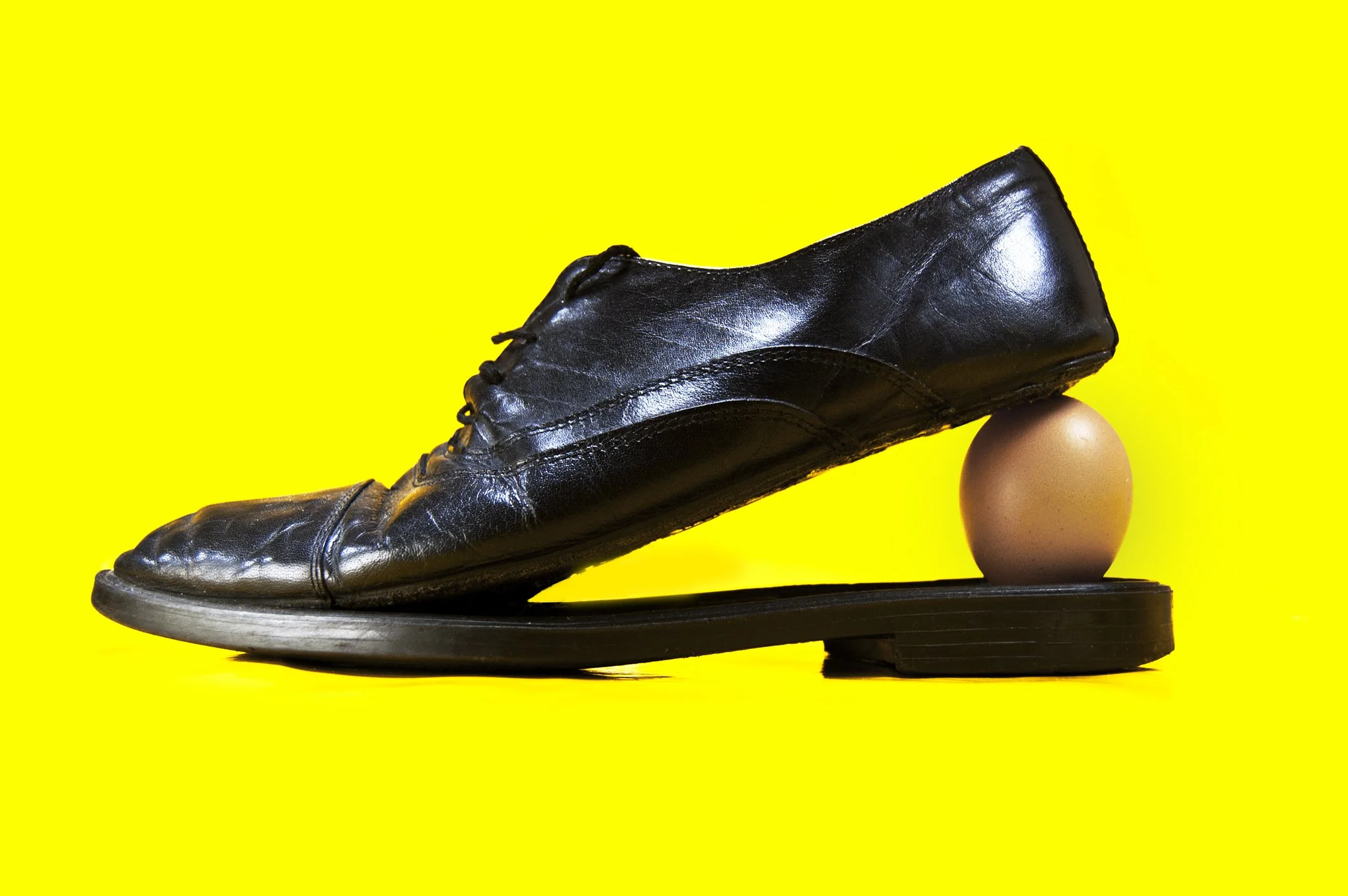 Shoe egg yellow 2020.jpg